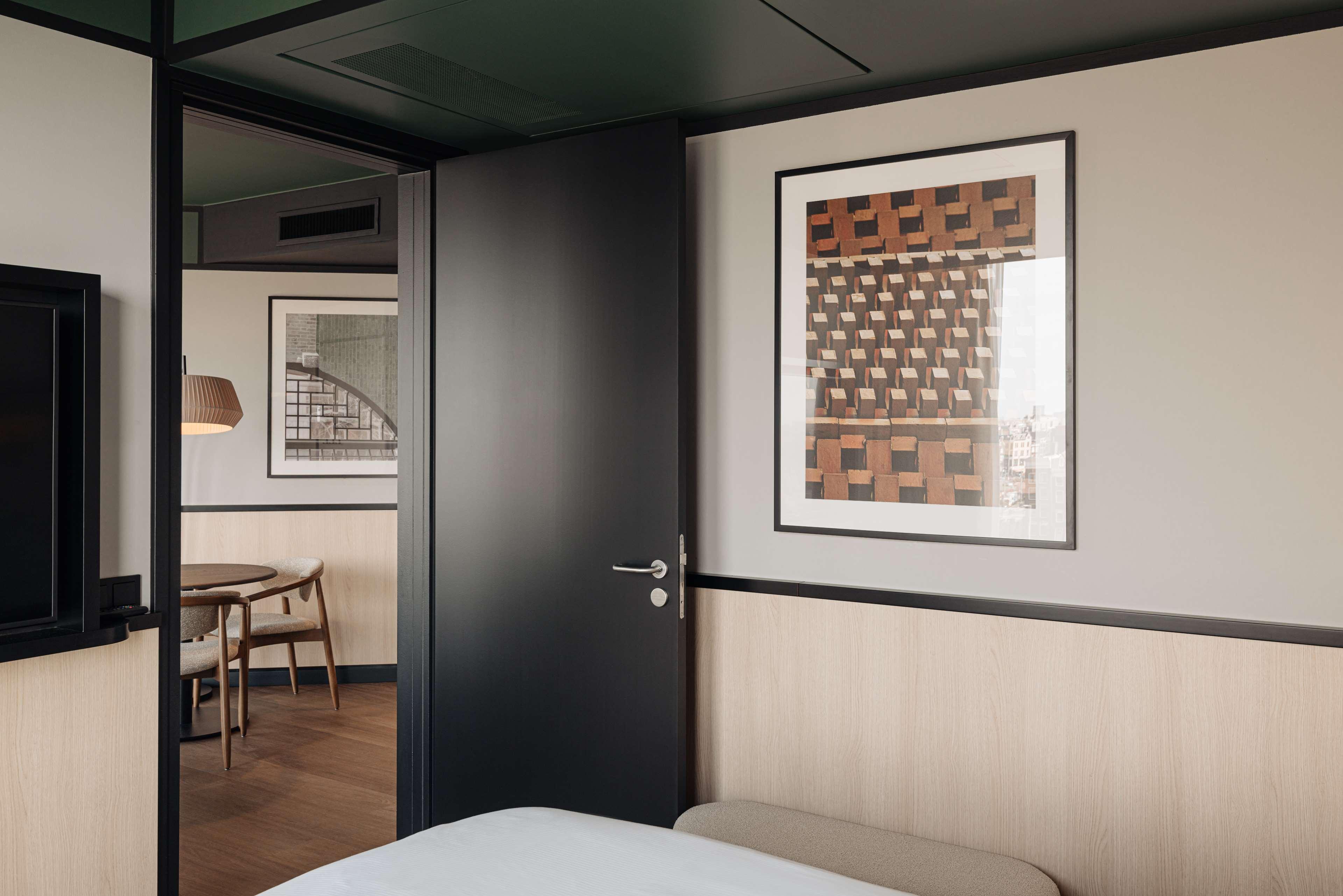 Suite Superior City View