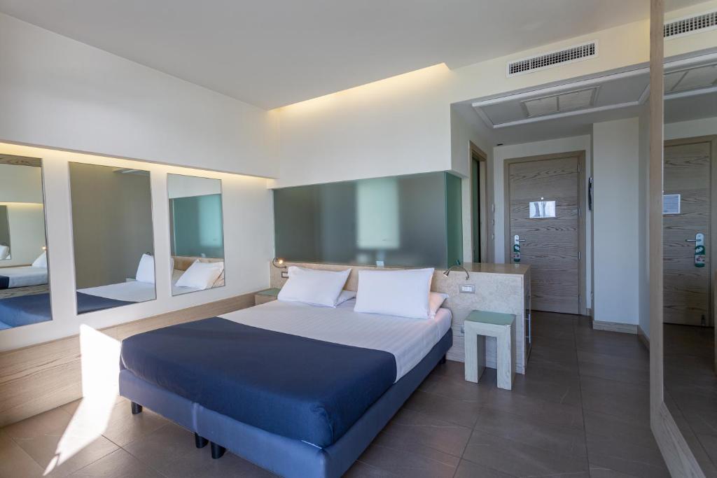 Double or Twin Sea View with Balcony