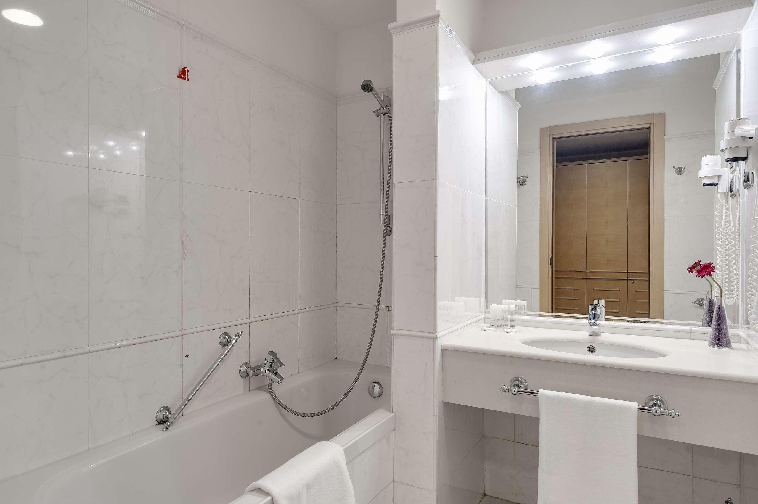 Double or Twin Superior