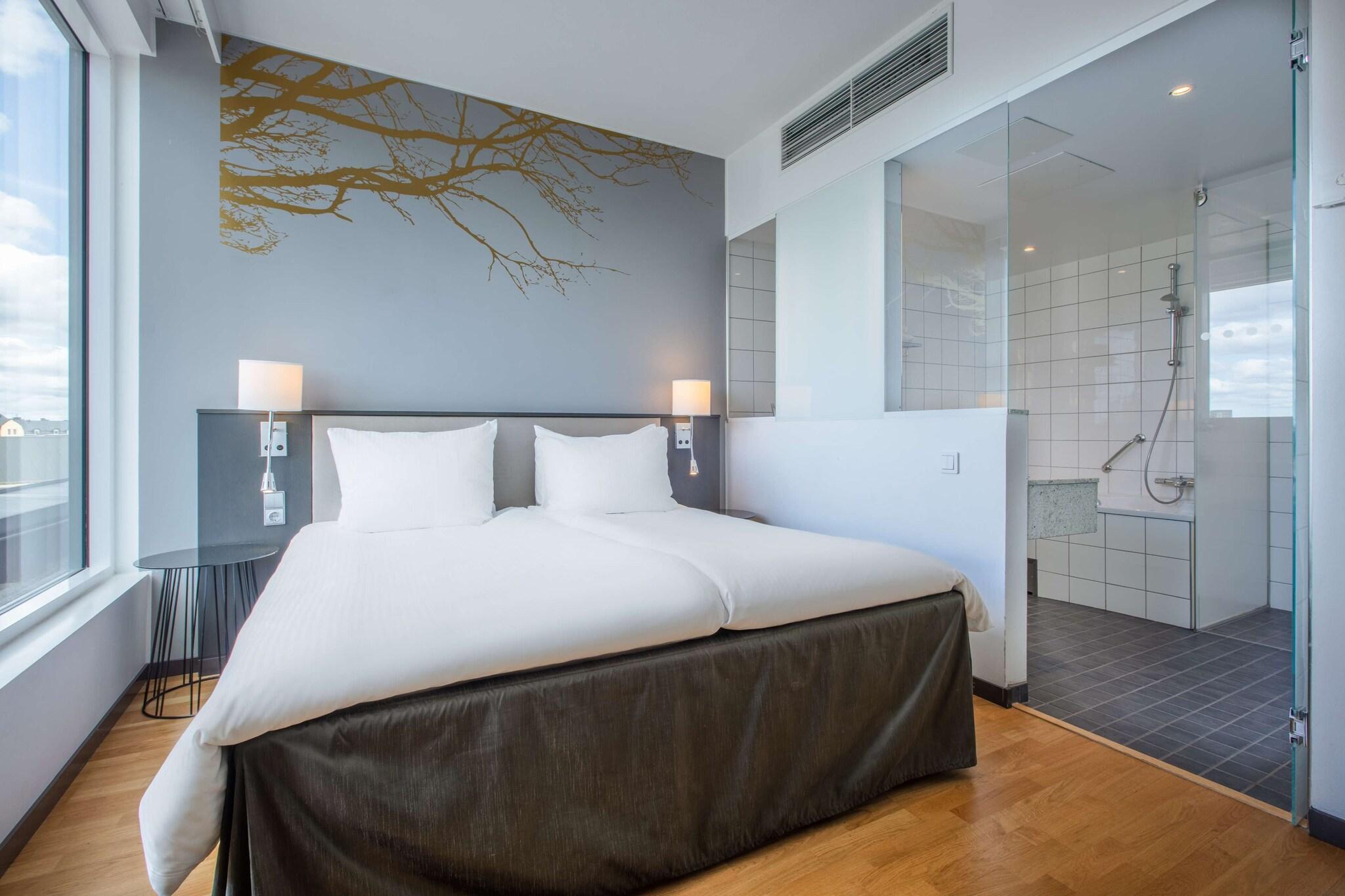 Suite King Bed One Bedroom 