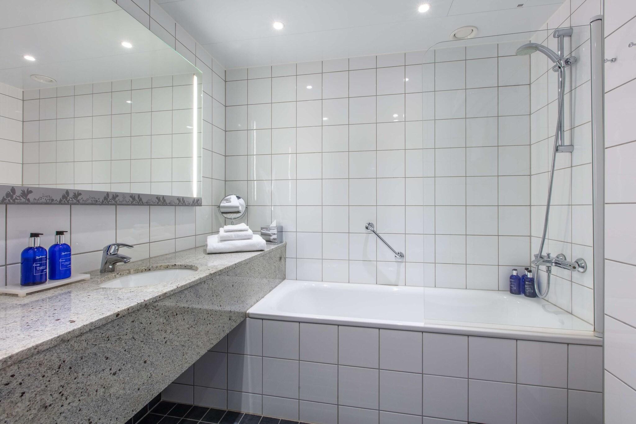 Twin Superior City View