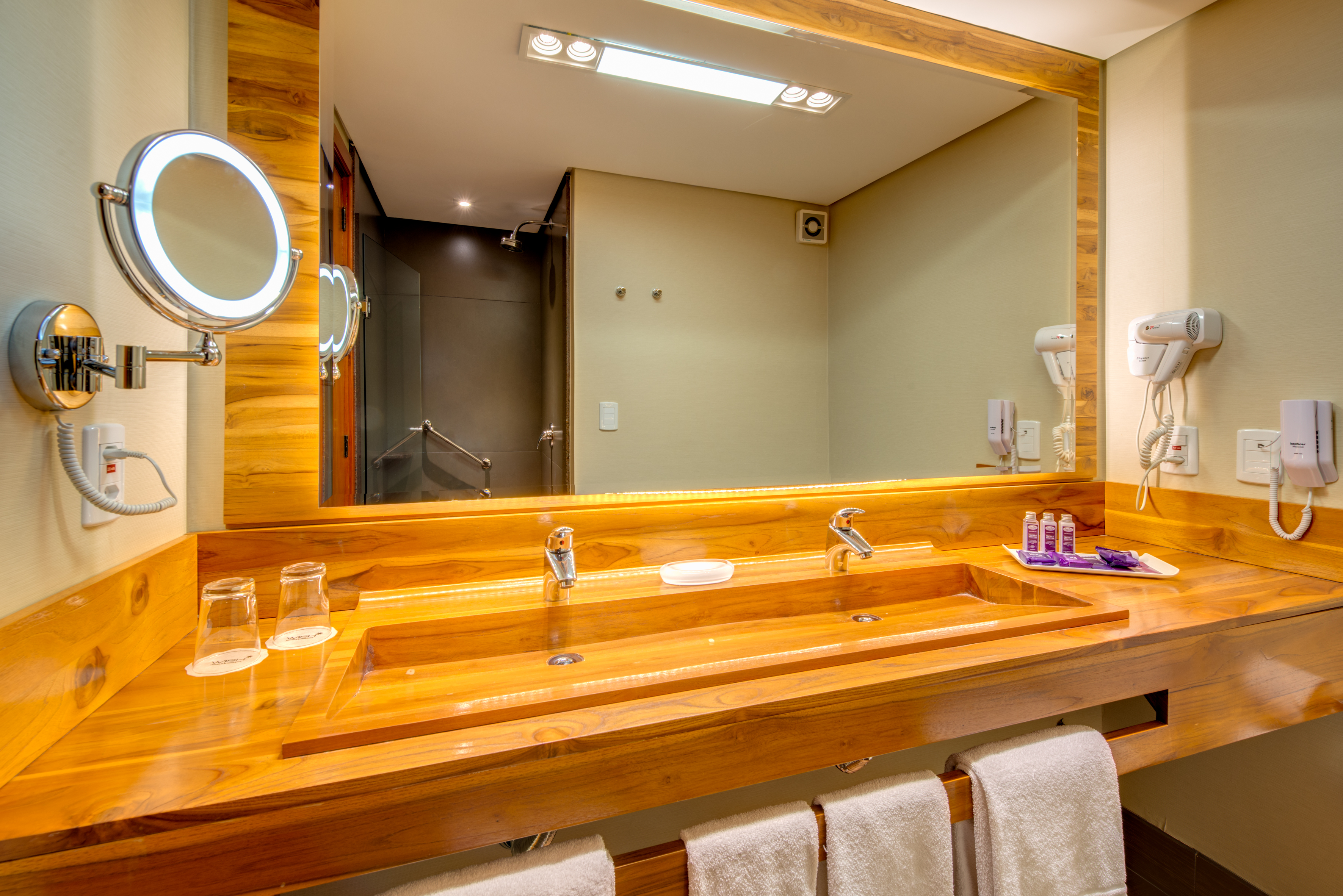 Family Room Capacity 1