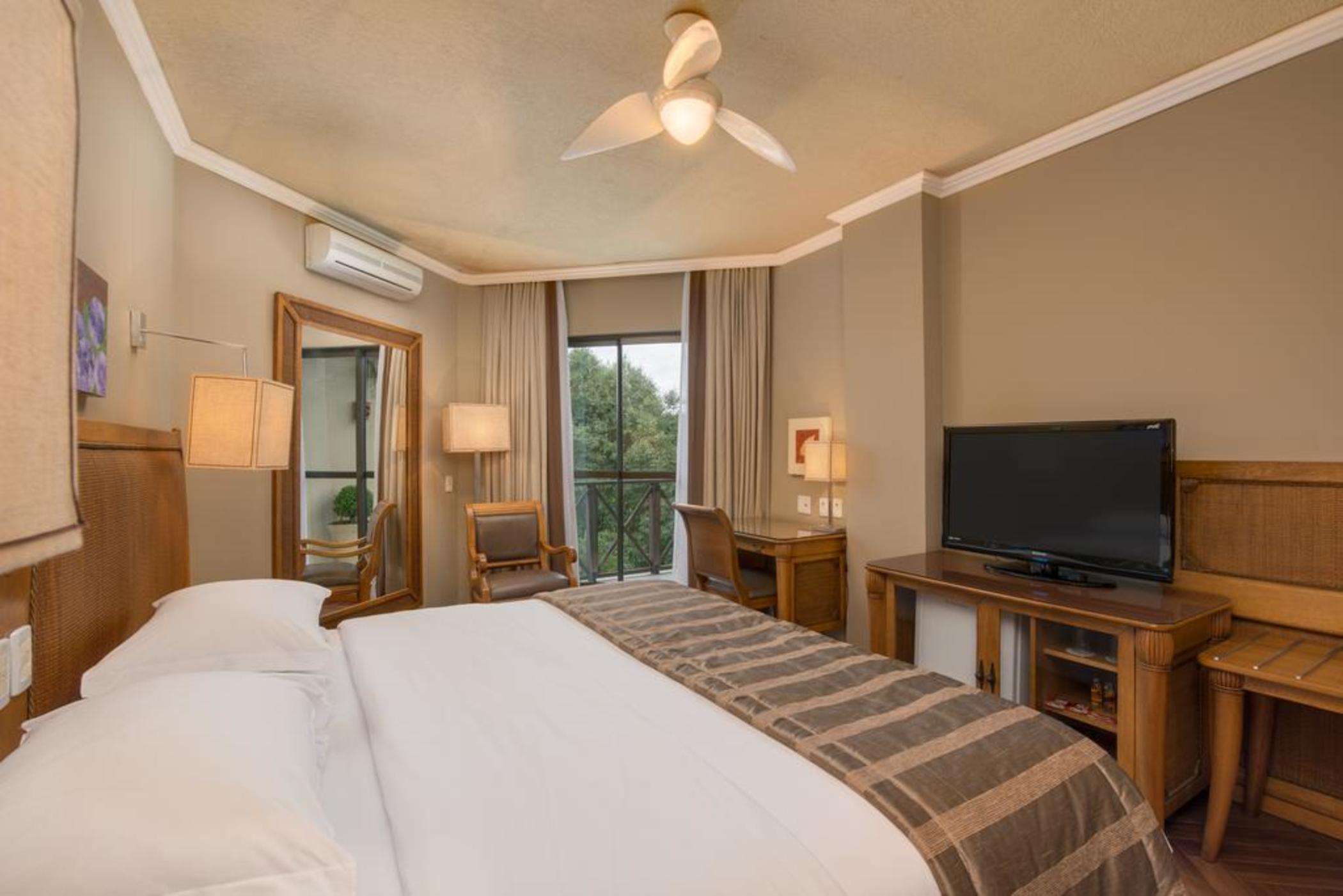 Family Room Capacity 3