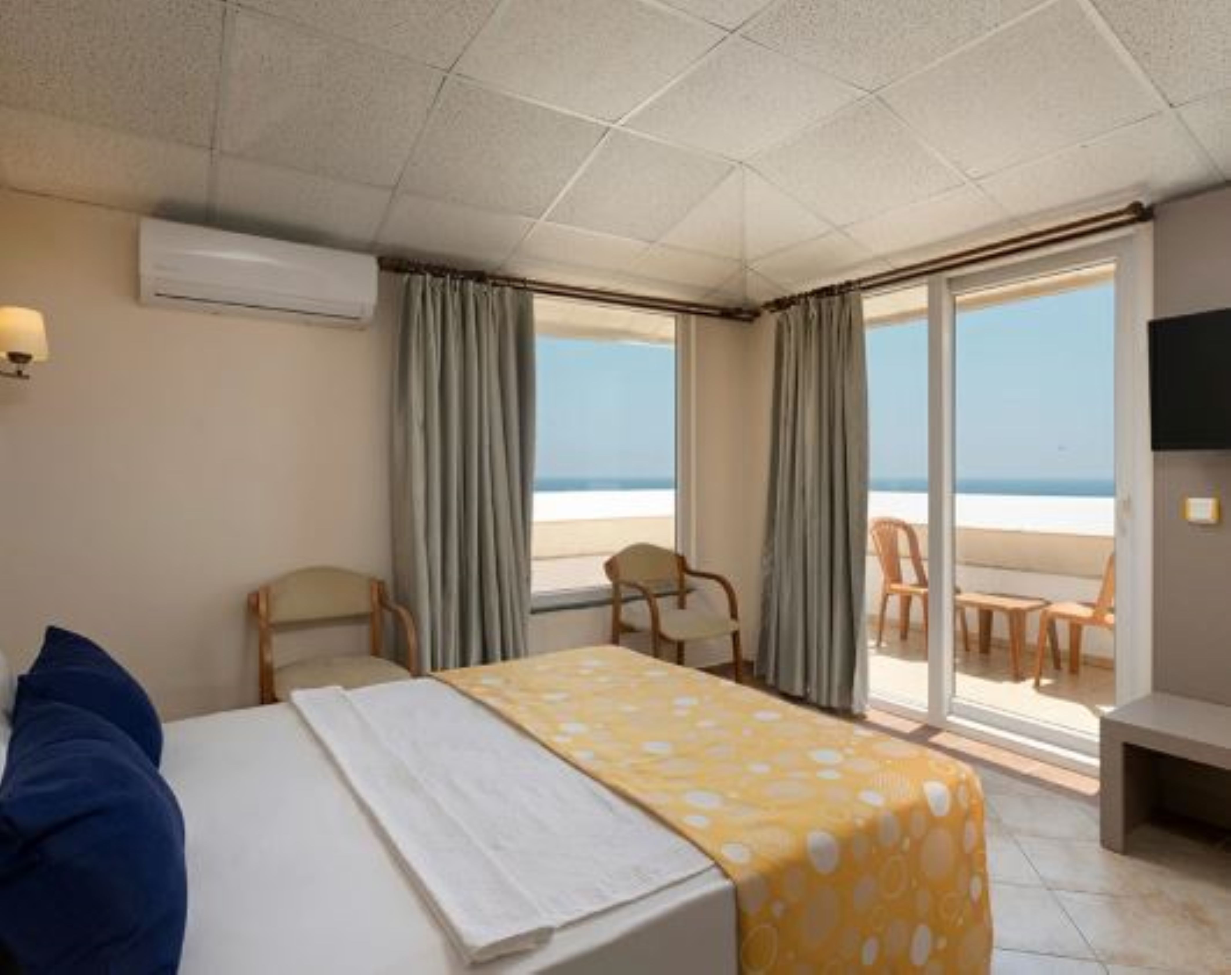 Double Single Side Sea View