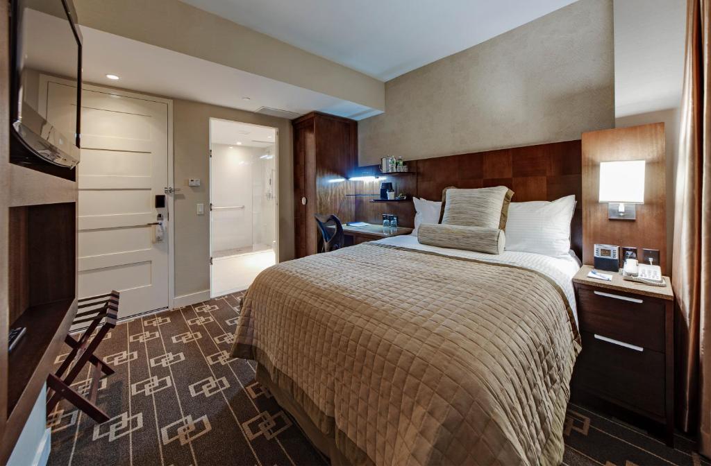 Room Superior Queen Bed