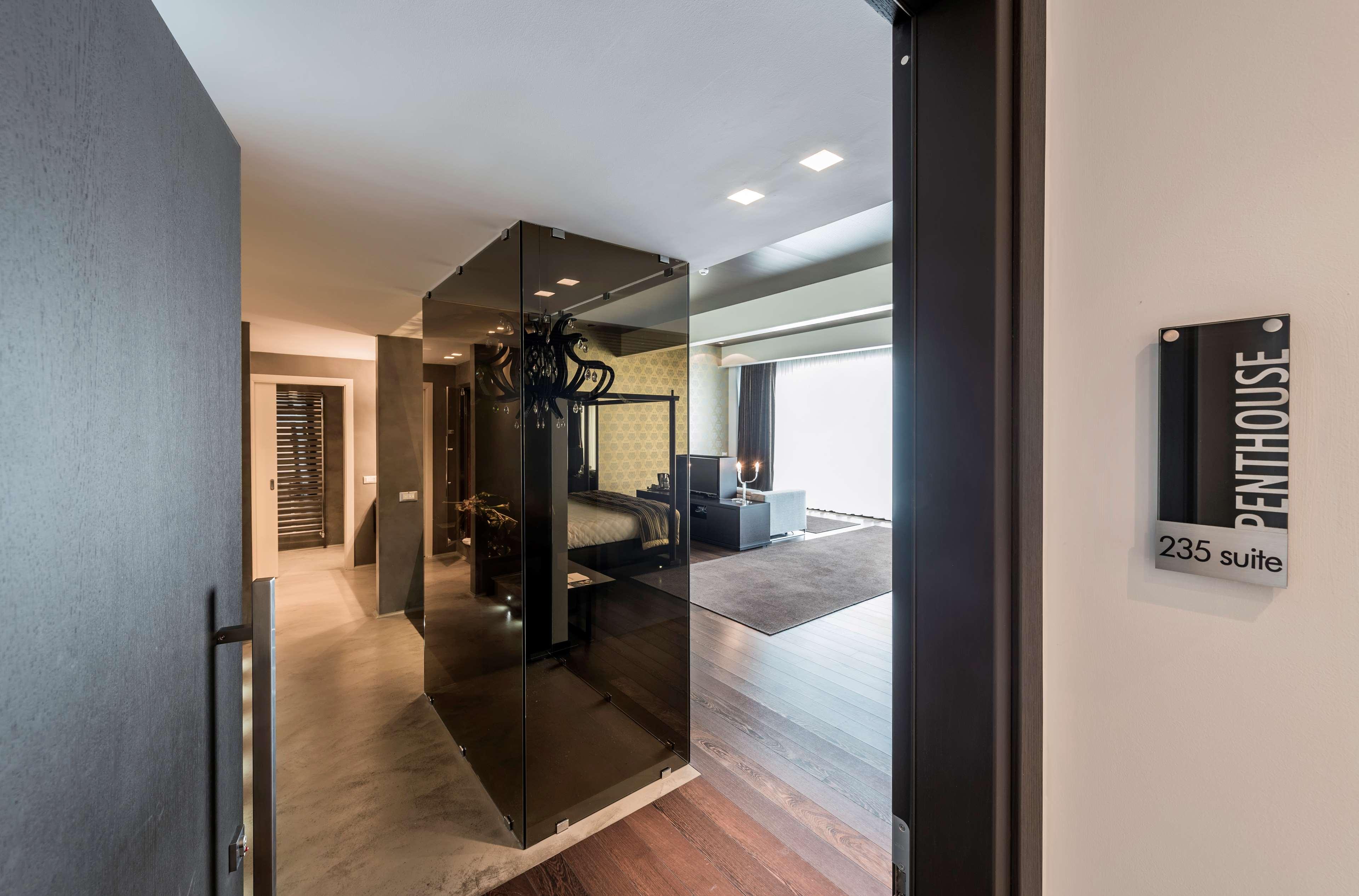 Junior Suite King Size Bed