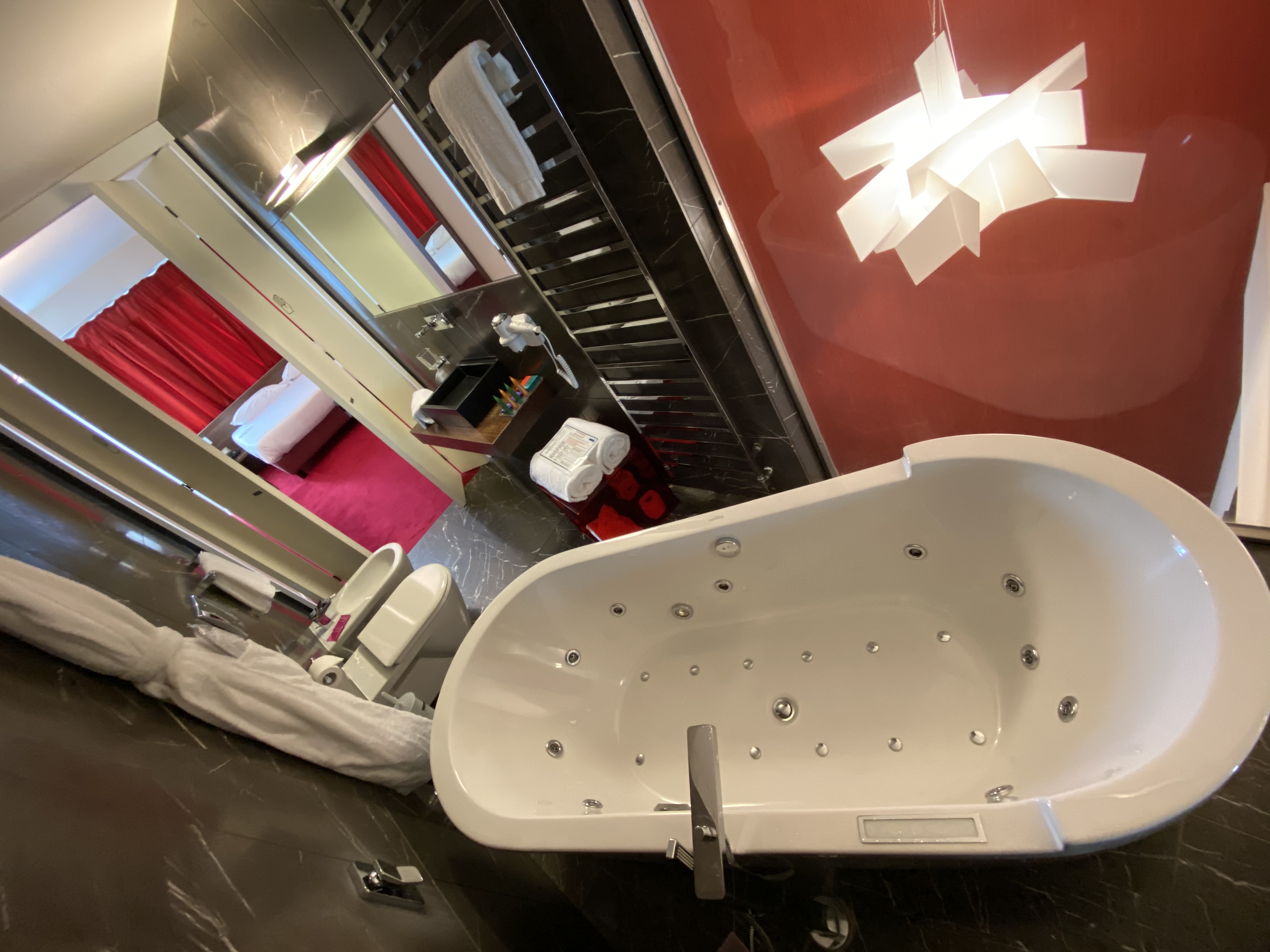 Junior Suite King Size Bed