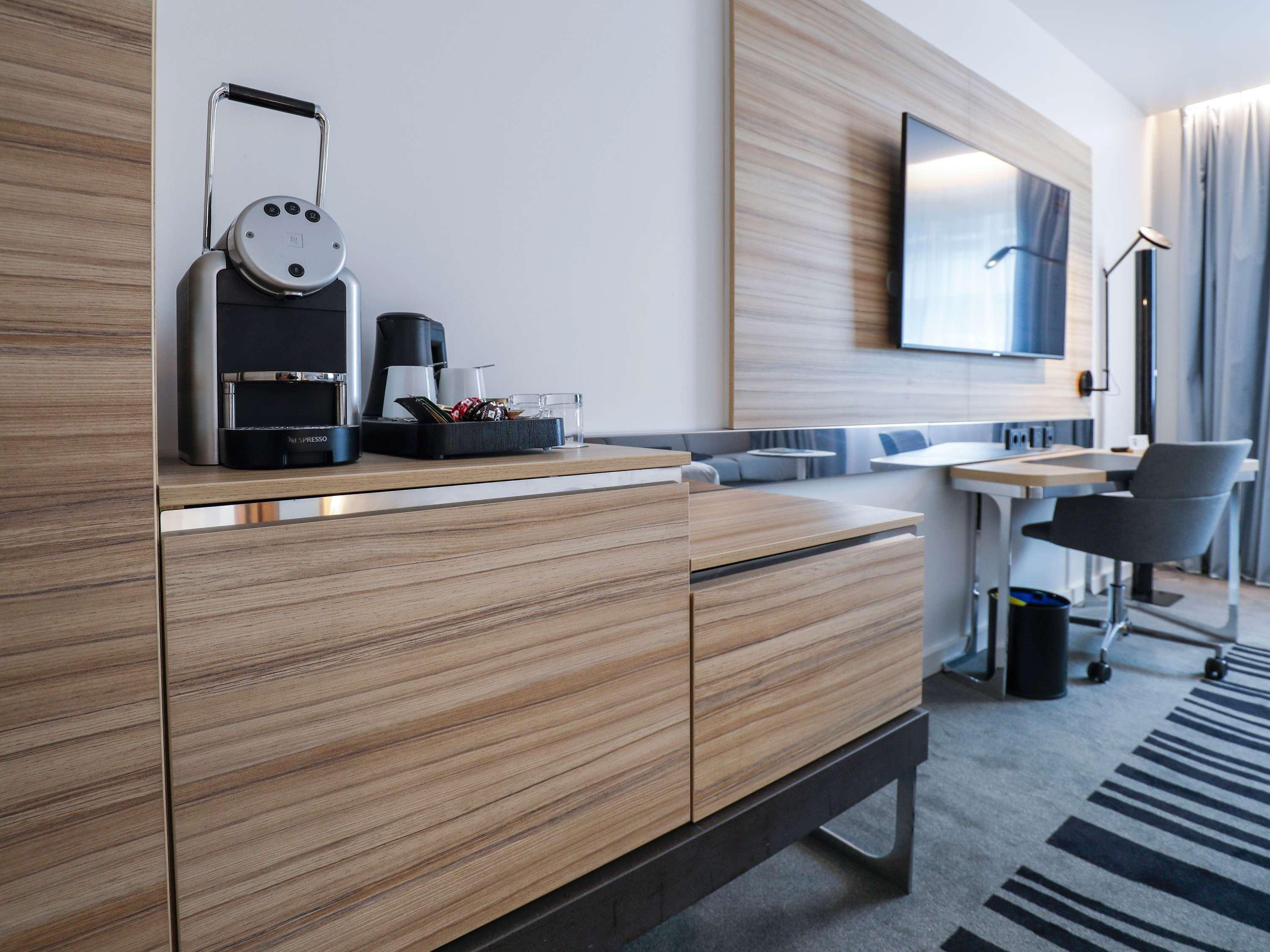 Double Superior Queen Bed