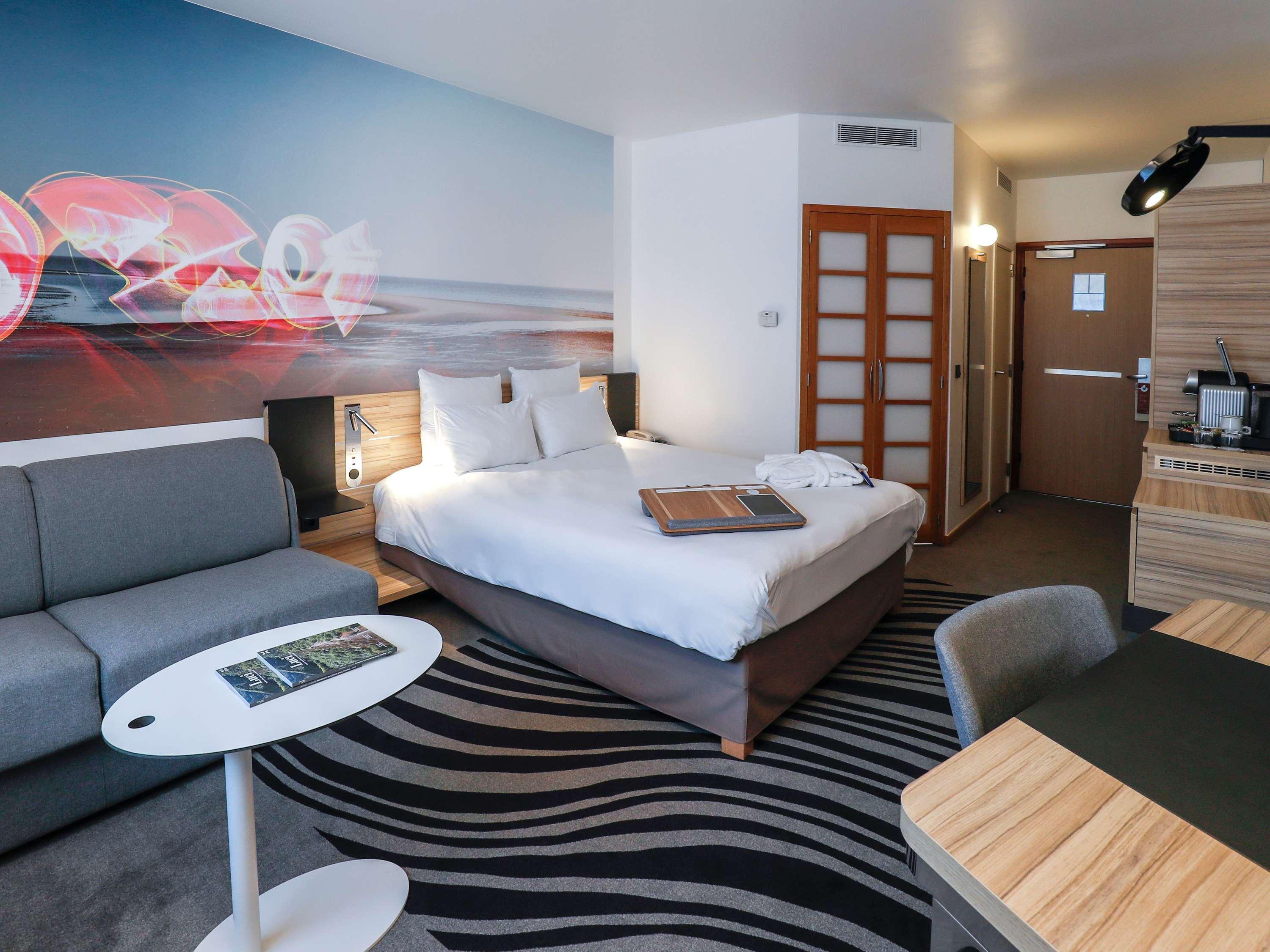 Double Superior Queen Bed