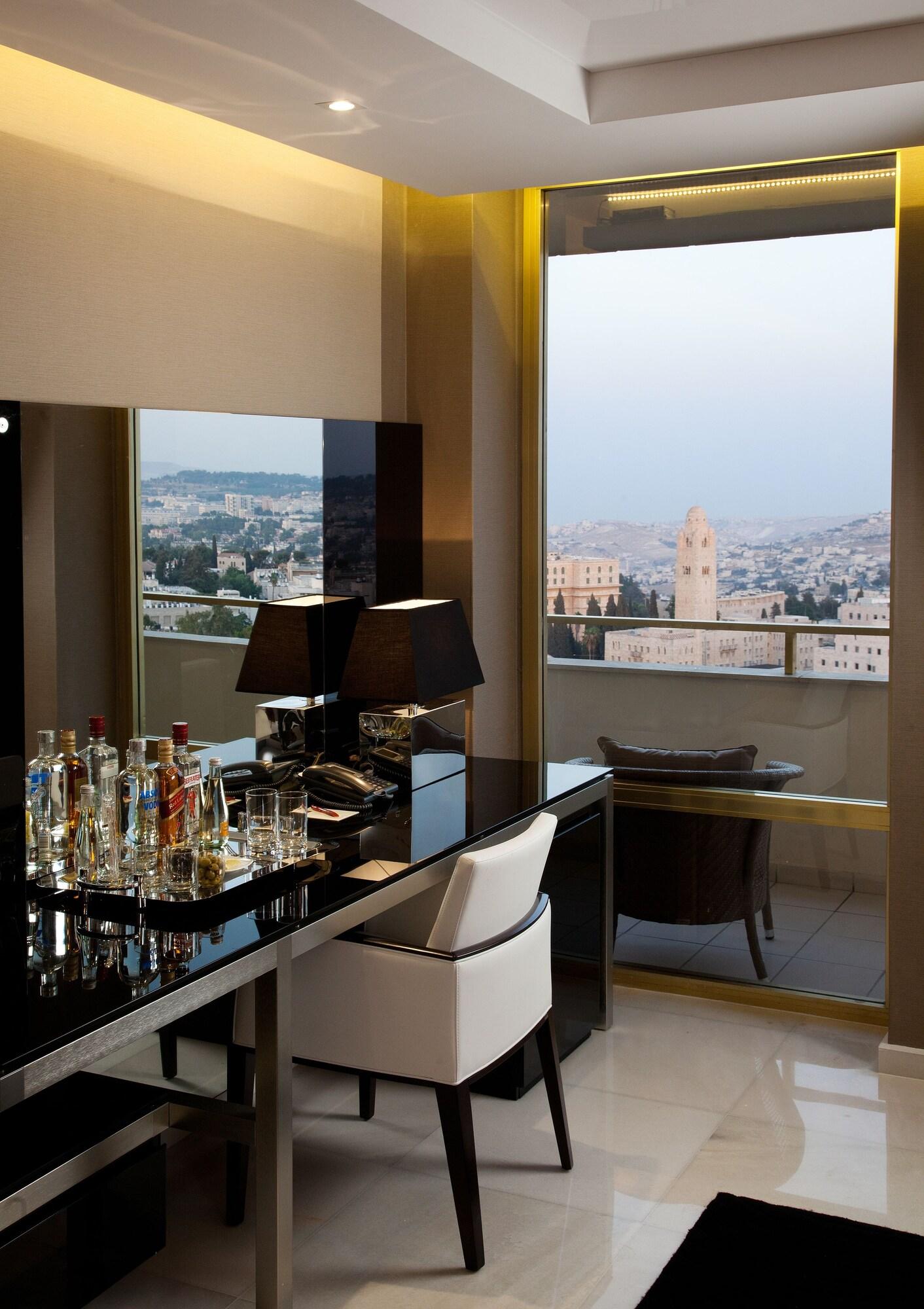 Suite Executive Queen Bed