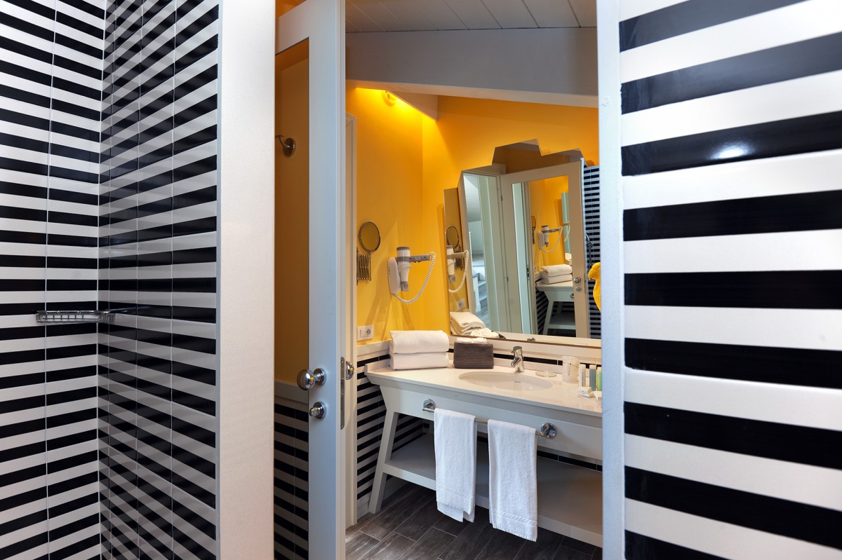 Double or Twin Deluxe