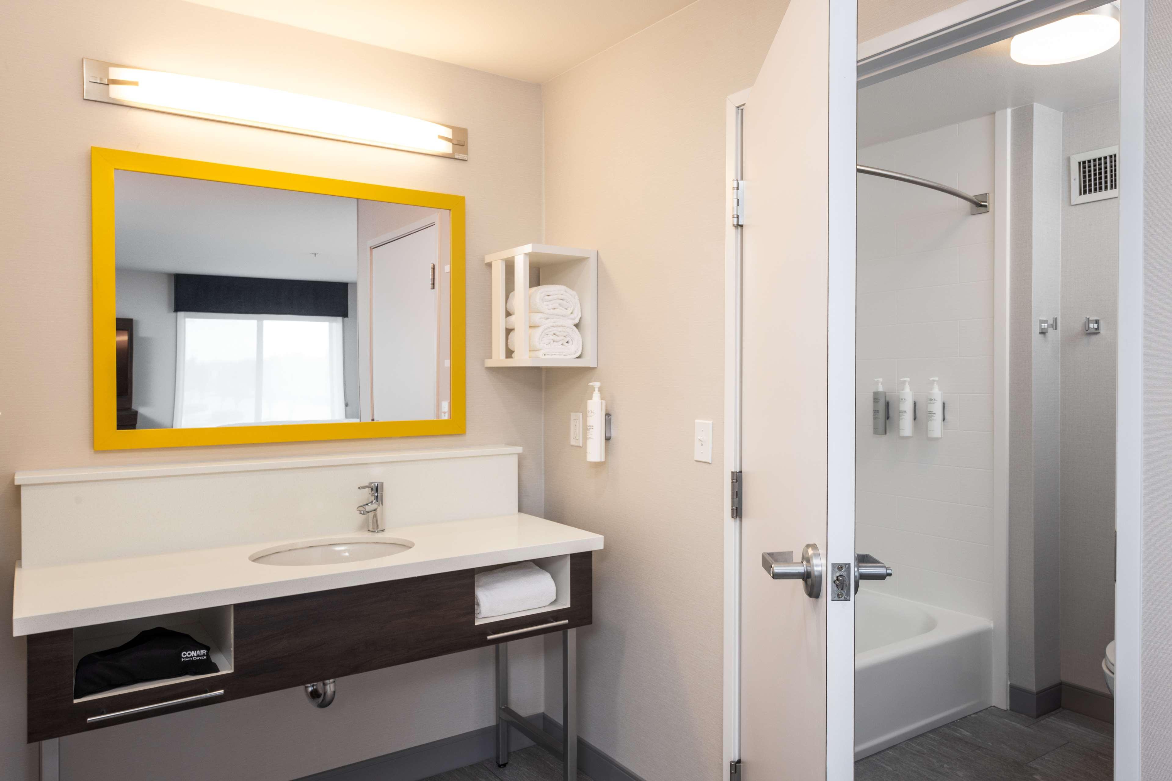 Suite Two Queen Beds