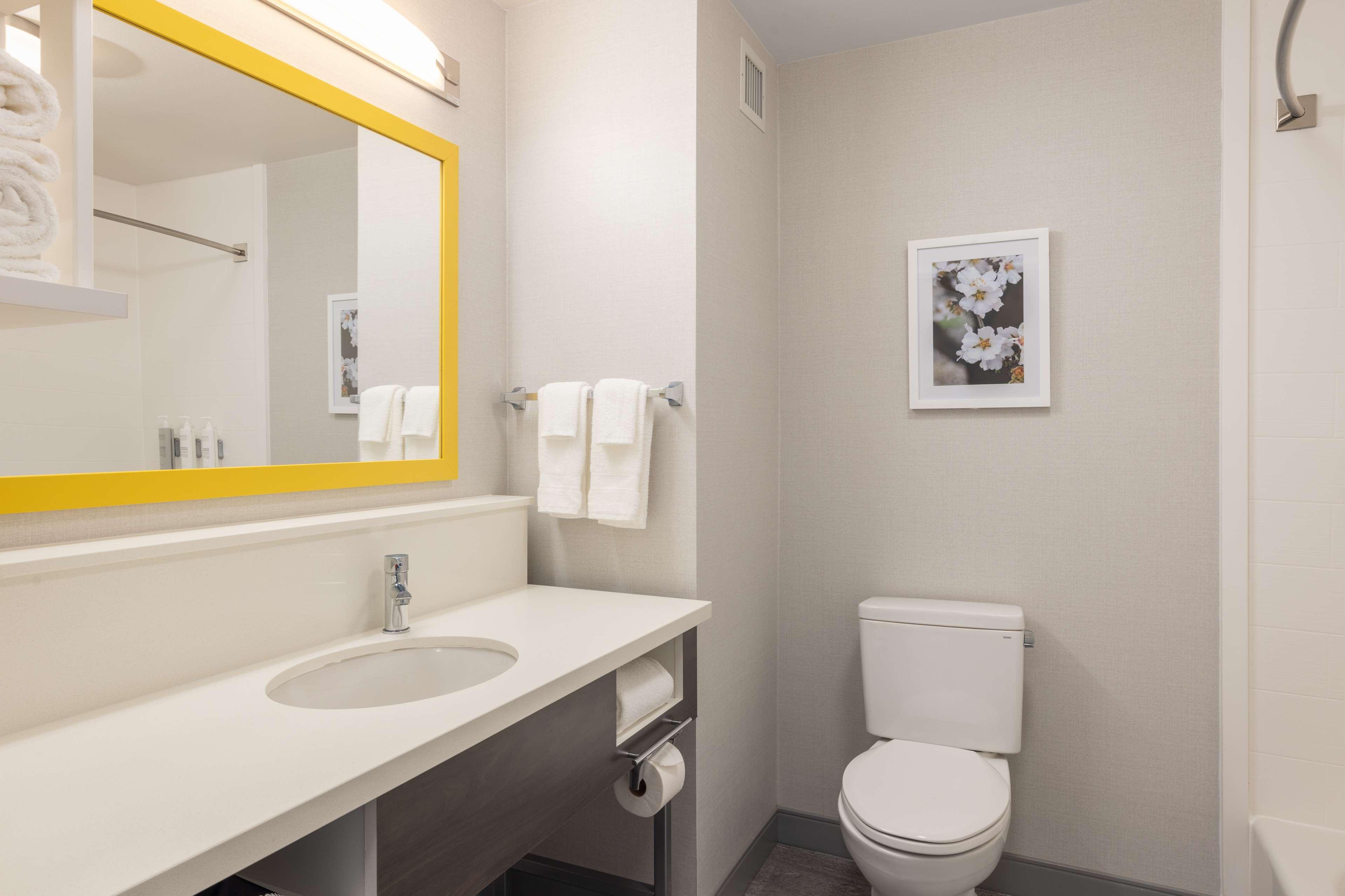 Double Two Queen Beds Non Smoking