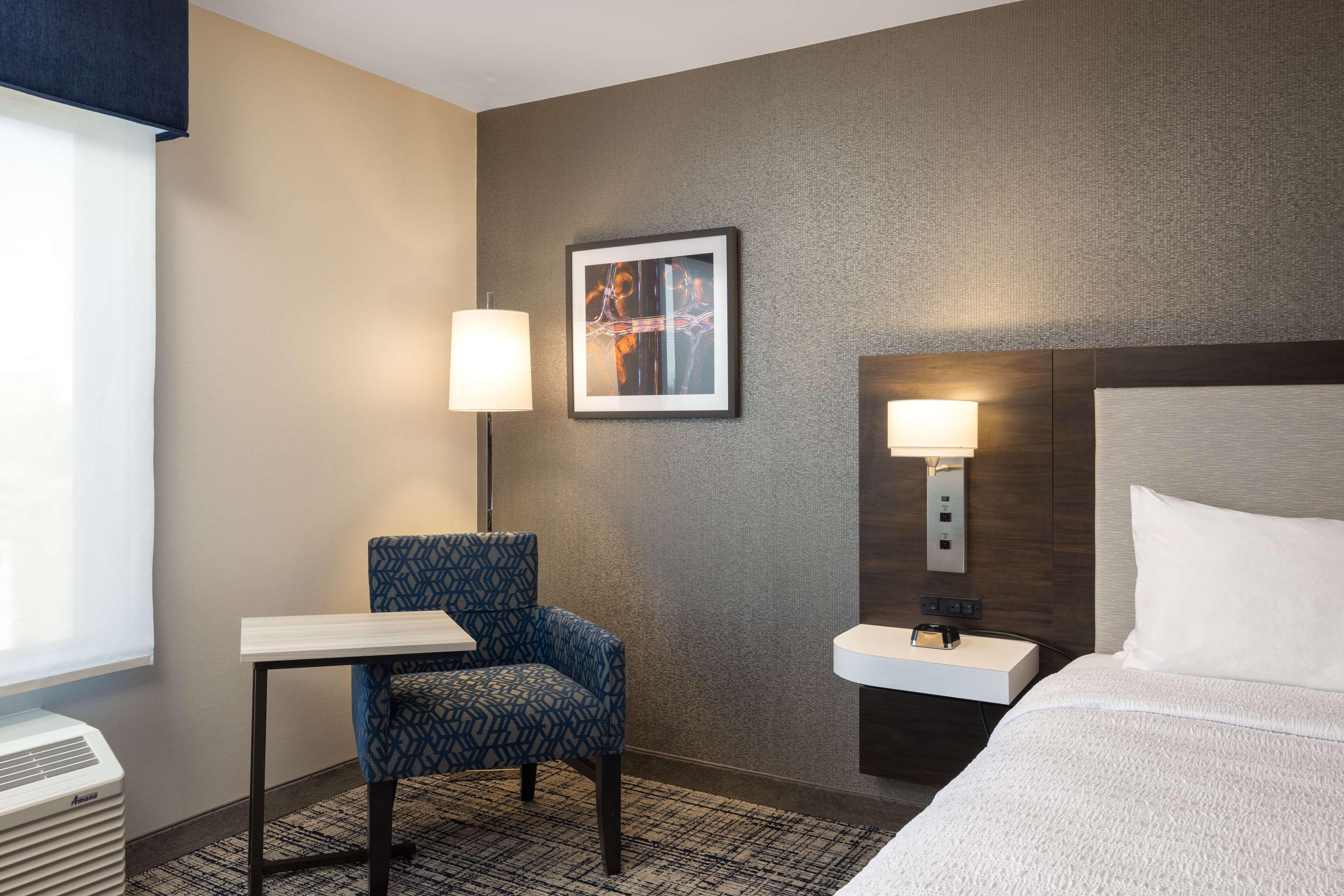 Studio King Size Bed