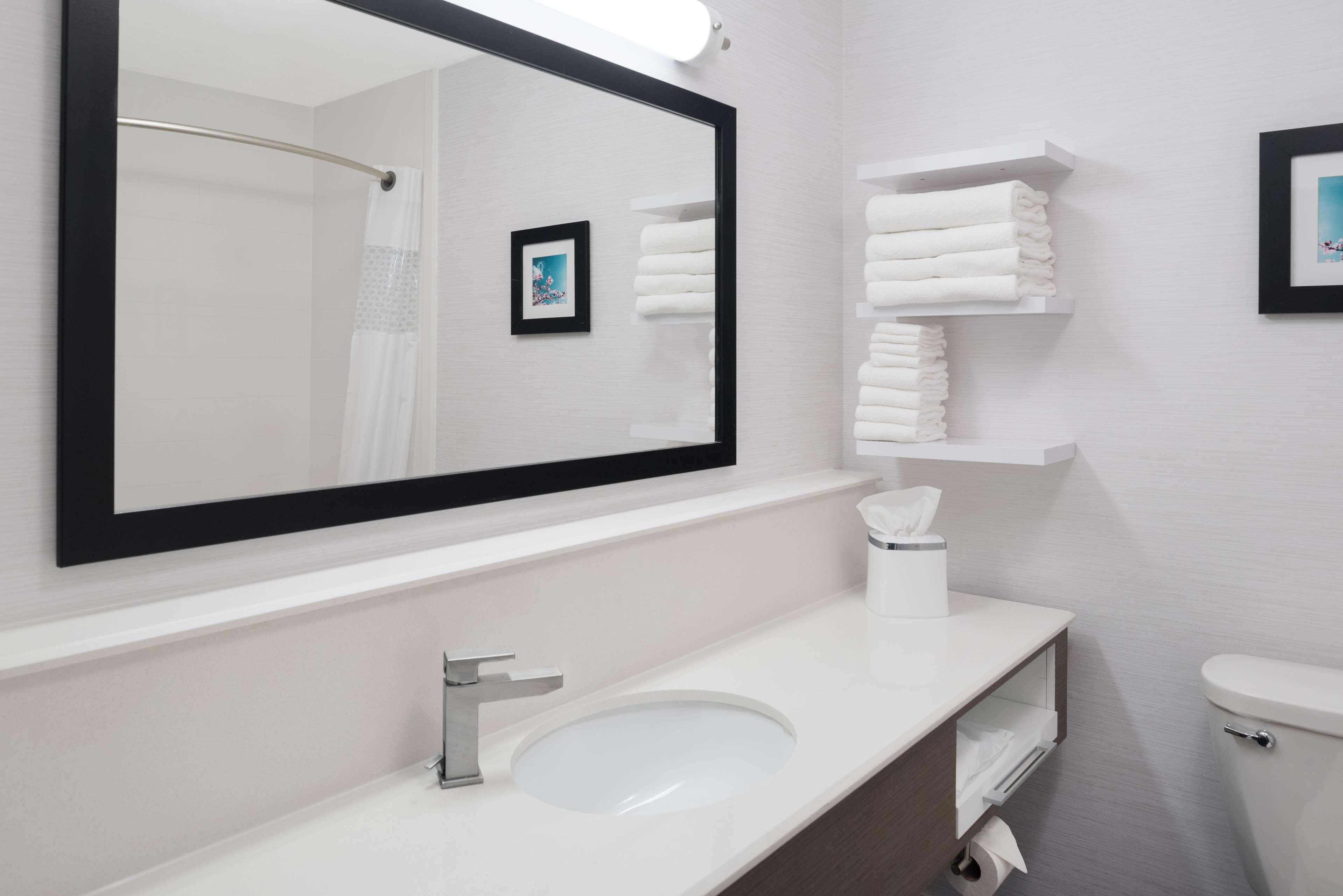 Double King Bed Non Smoking