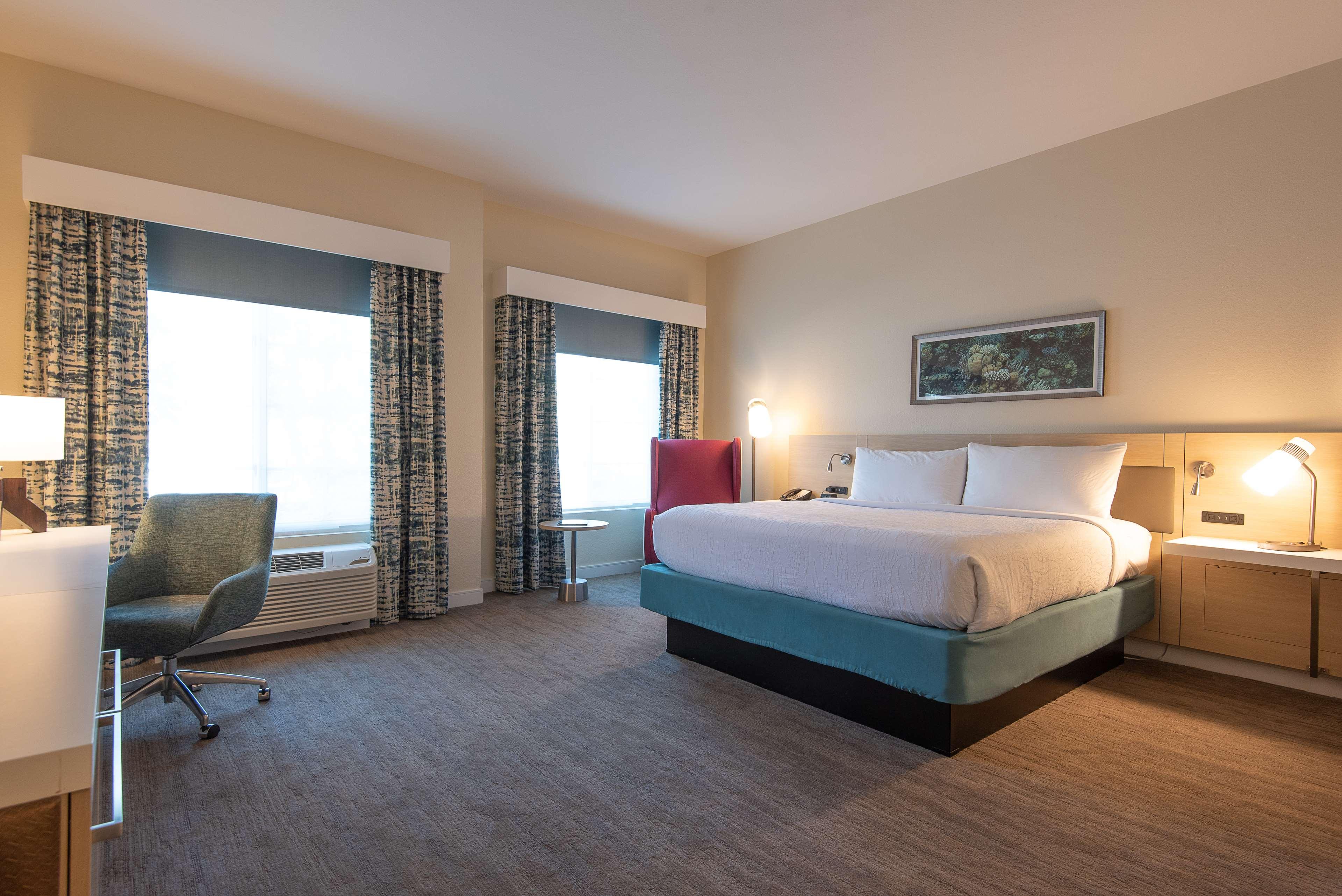 Double Deluxe King Bed