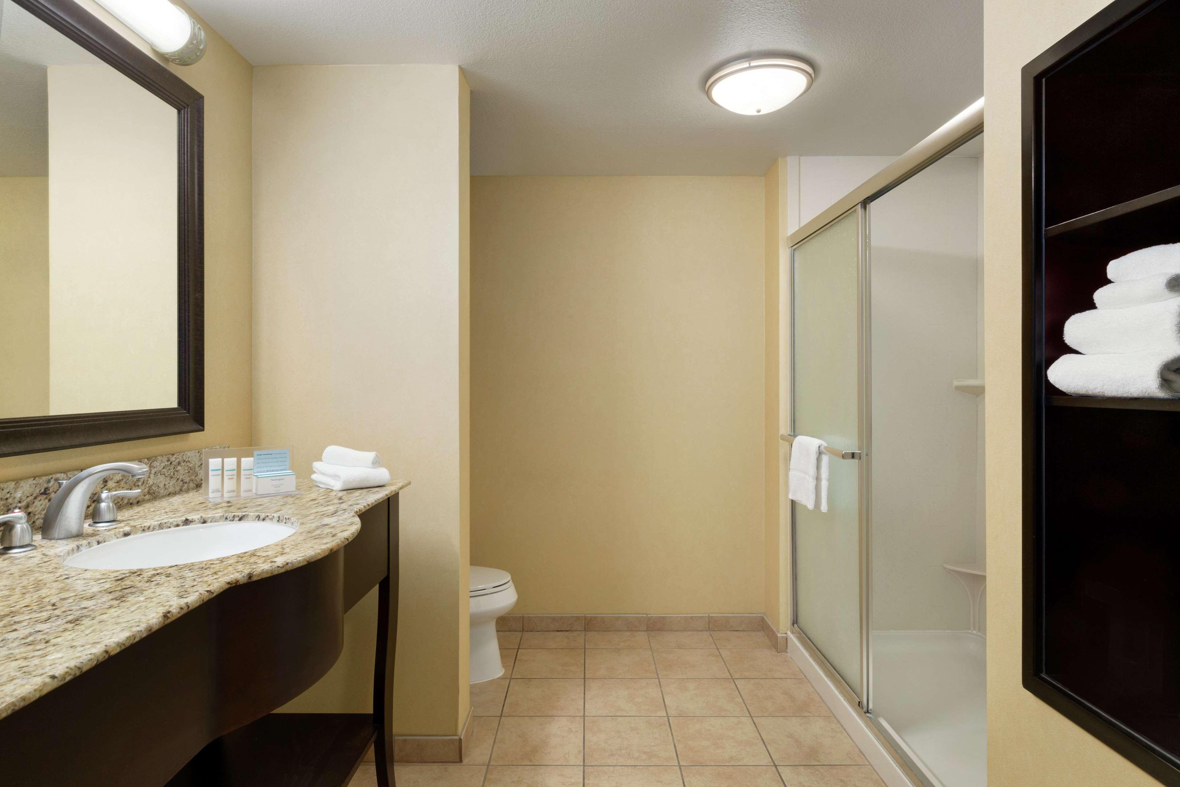 Studio King Size Bed