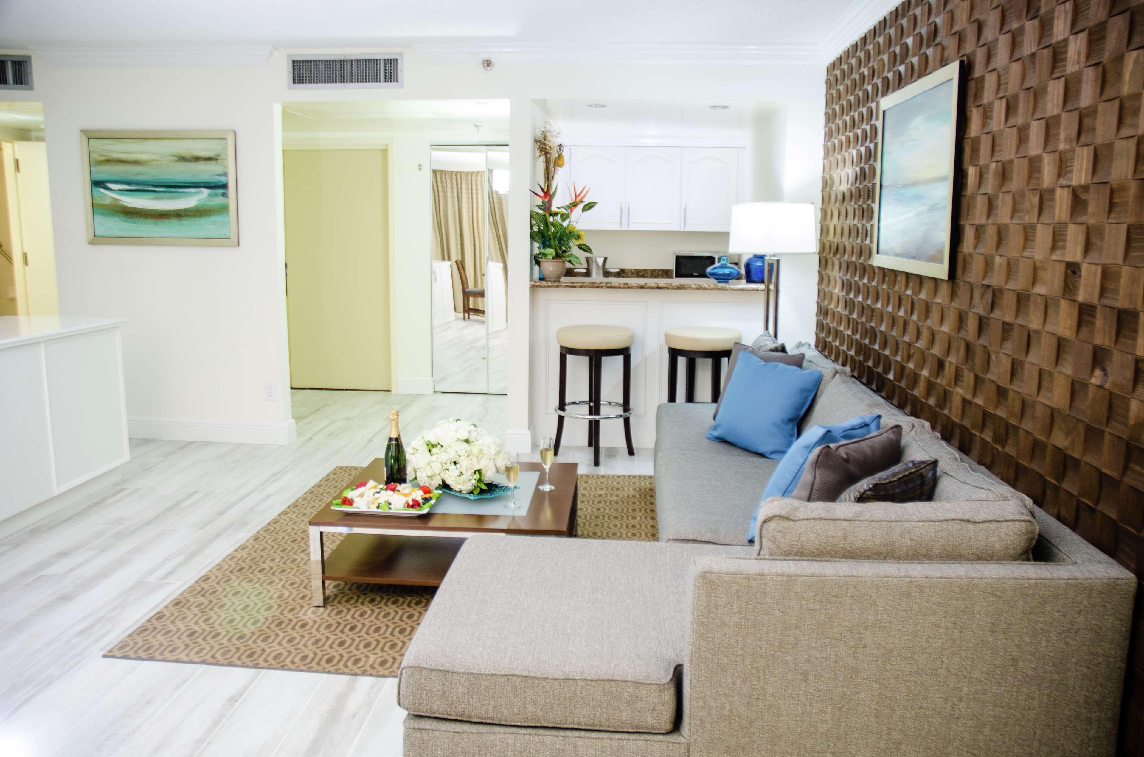 Suite King Bed One Bedroom 