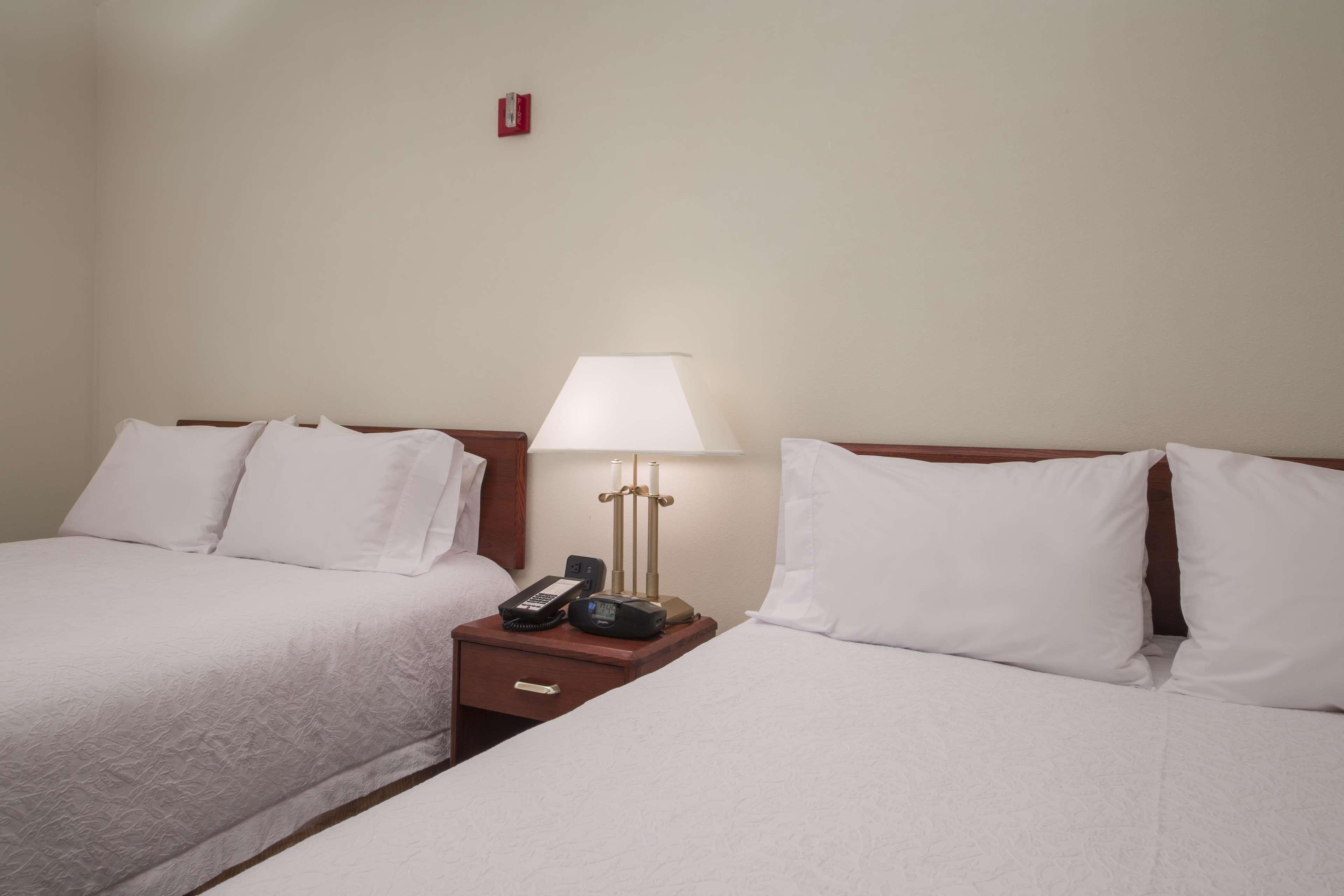 Double Two Queen Beds Non Smoking