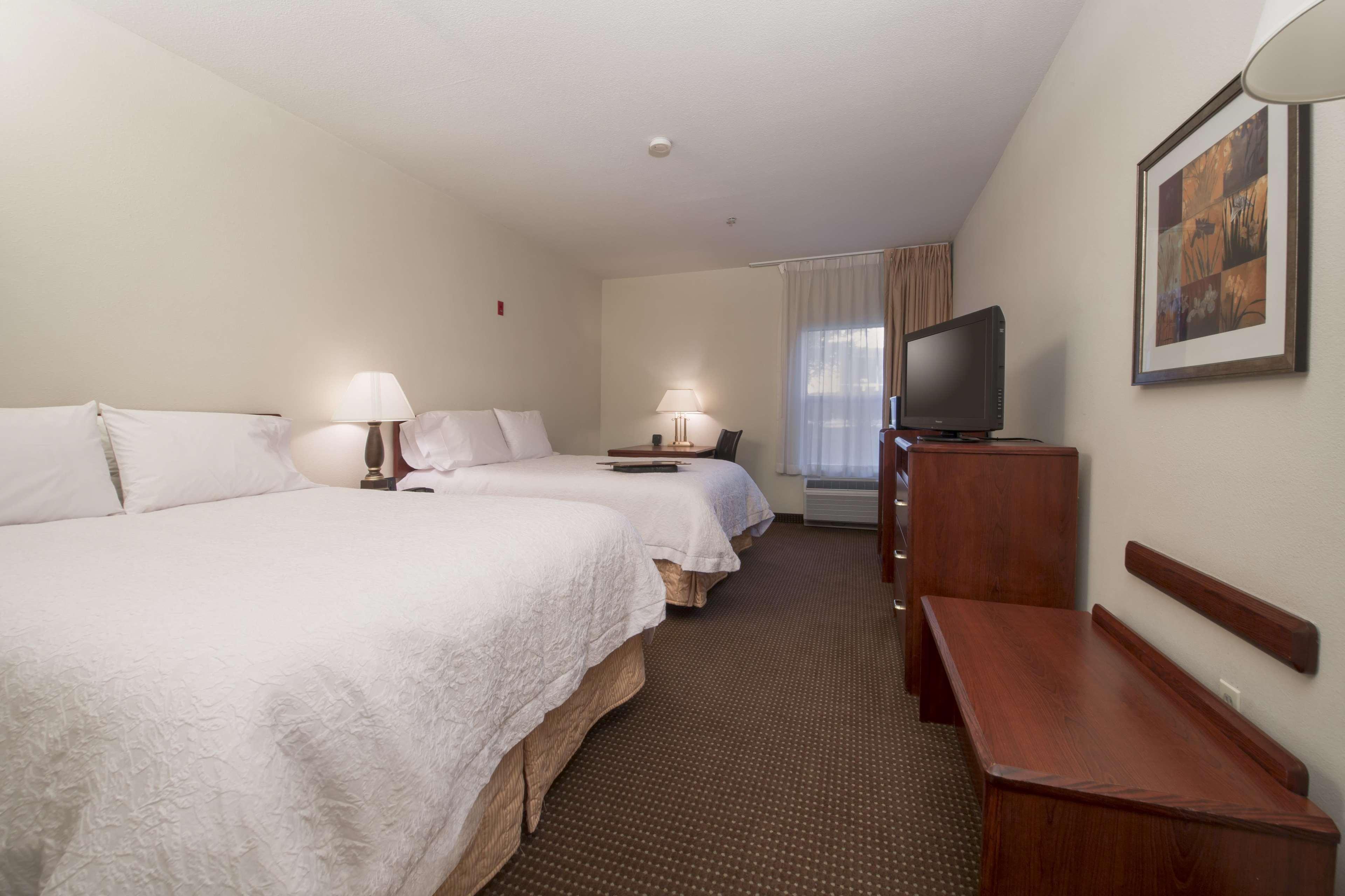 Double Two Queen Beds Non Smoking