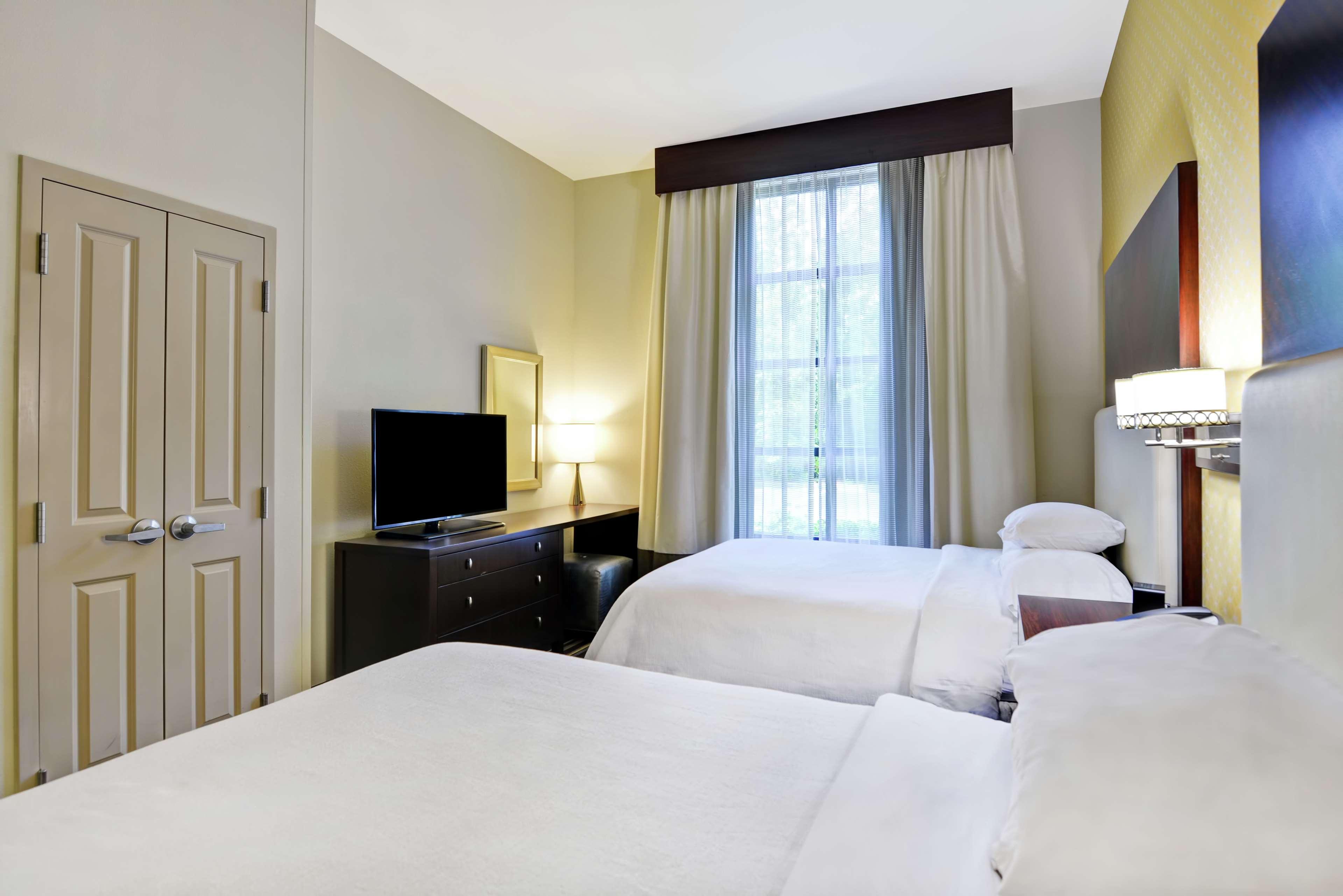 Suite Two Queen Beds