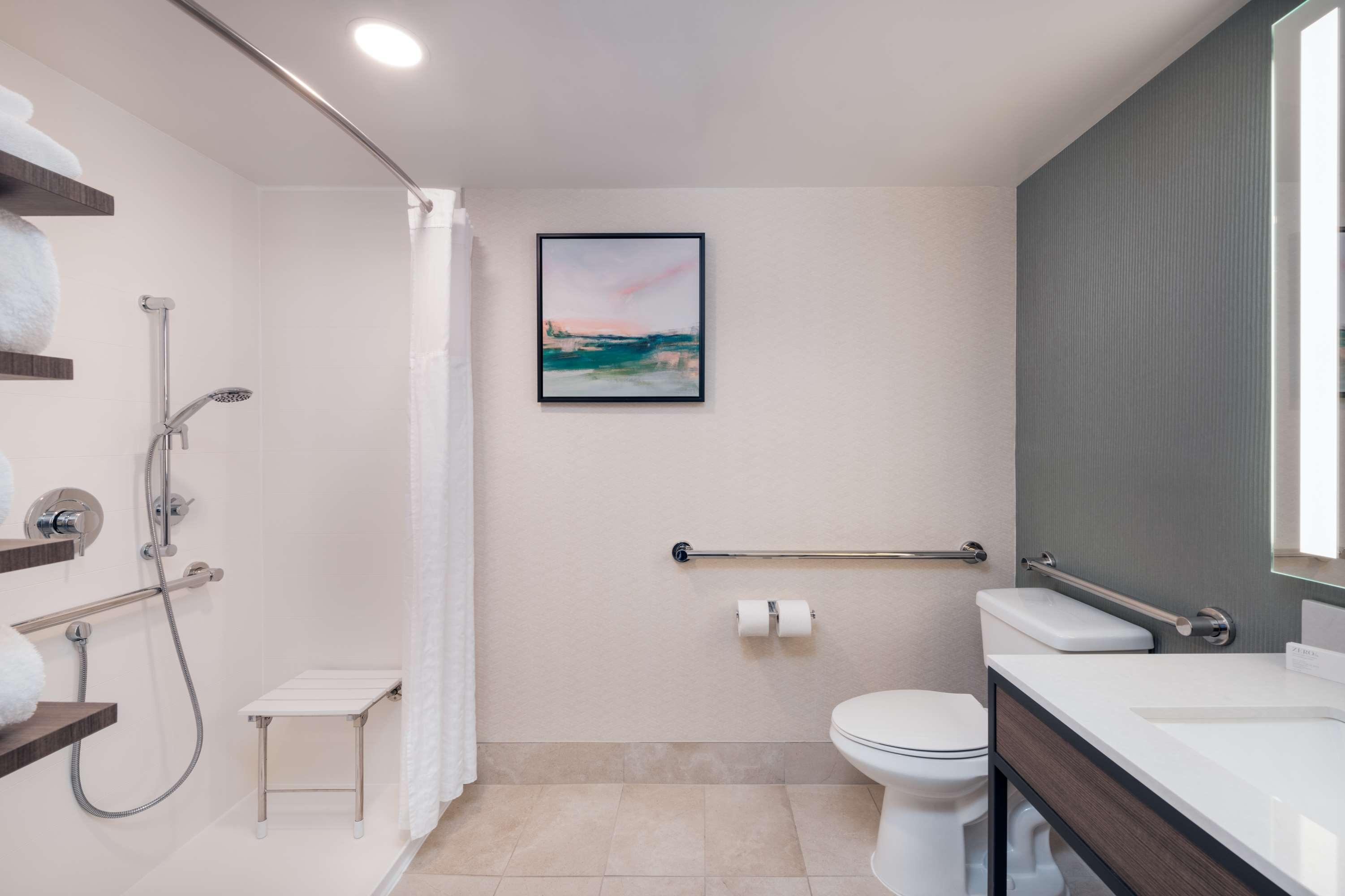 Double or Twin Accessible