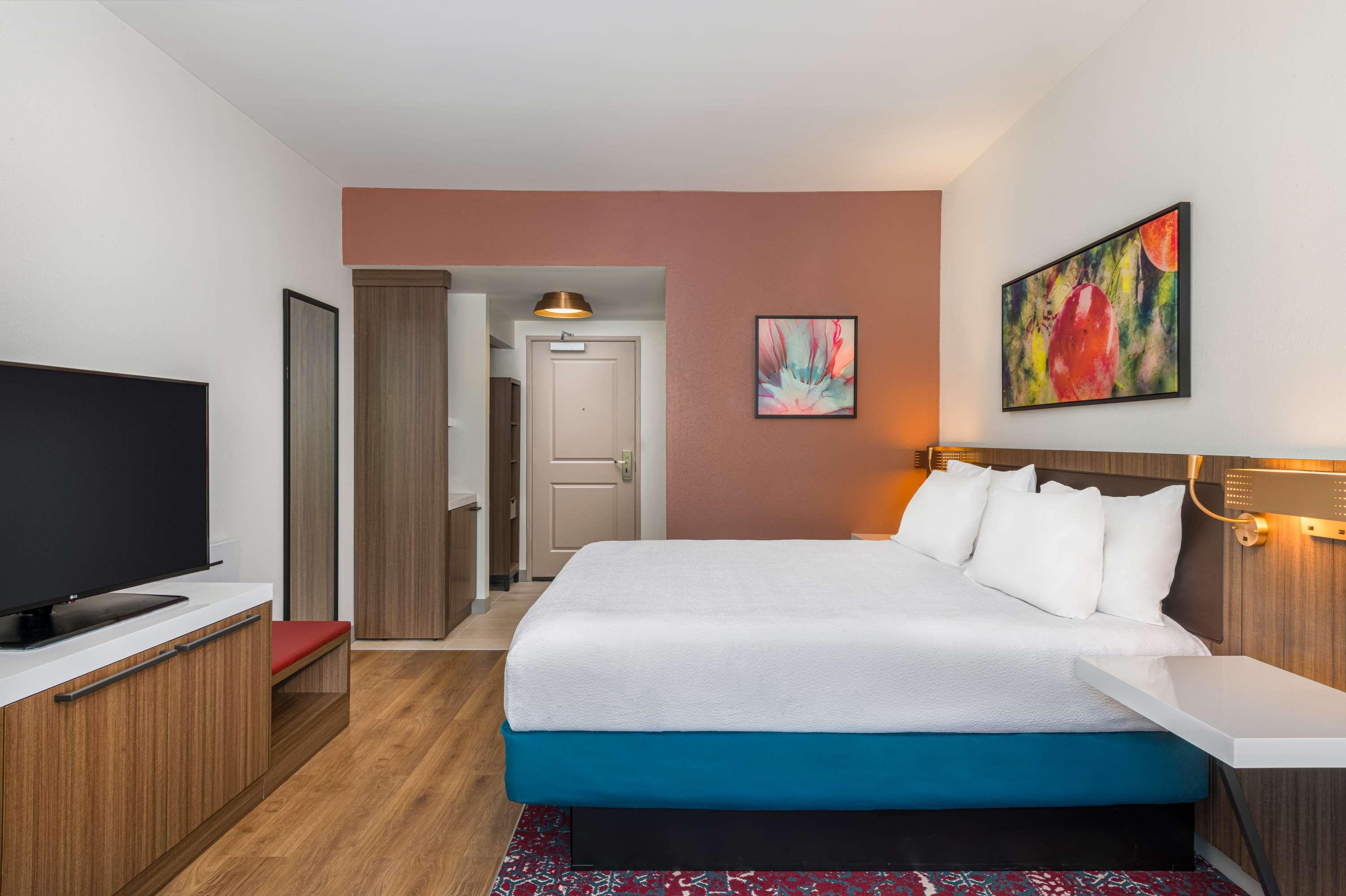 Double King Size Bed