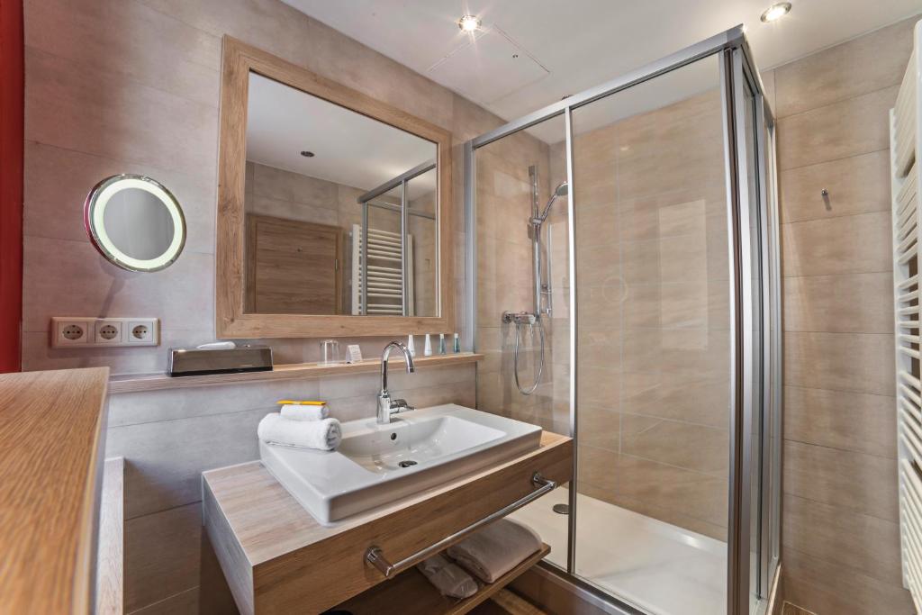 Double or Twin Deluxe