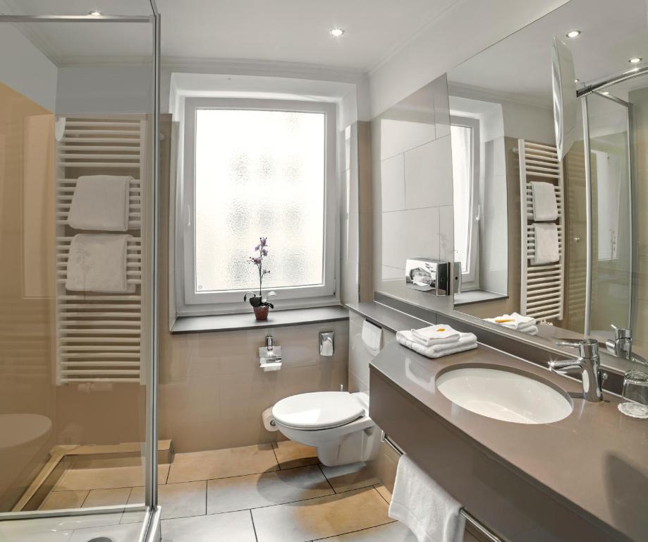 Double or Twin Deluxe