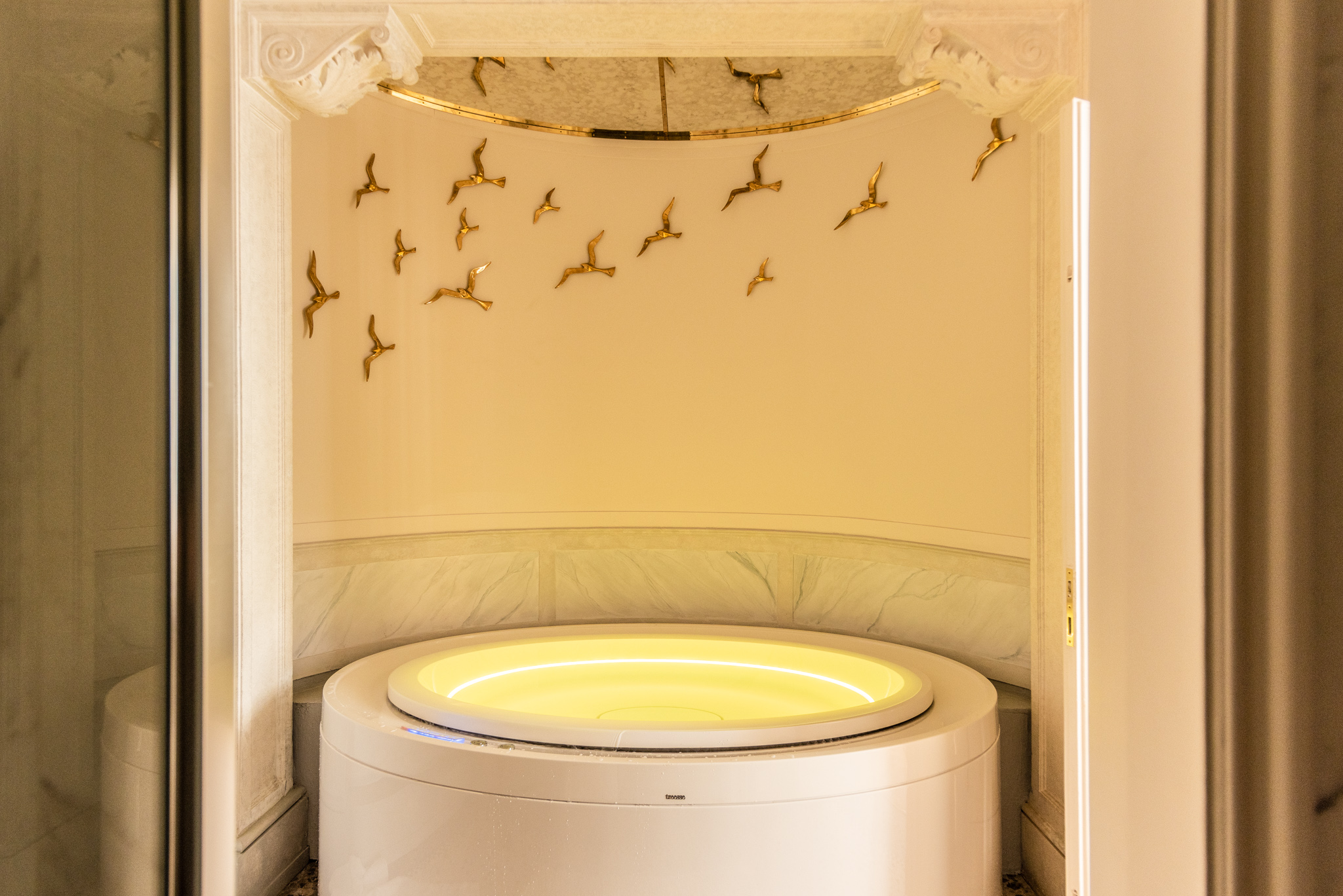 Apartment with Jacuzzi