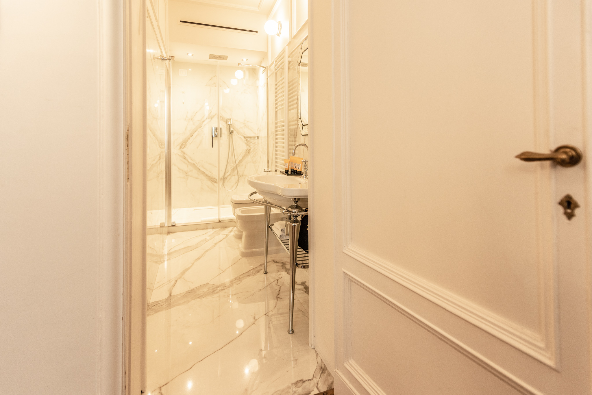 Apartment with Jacuzzi