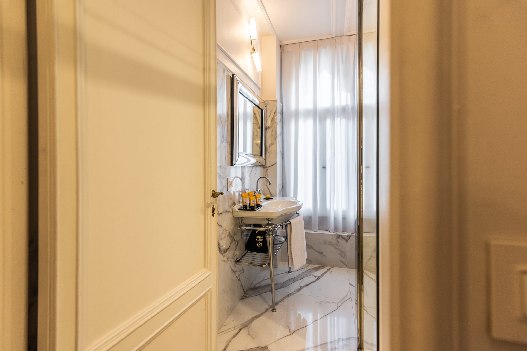 Apartment with Jacuzzi