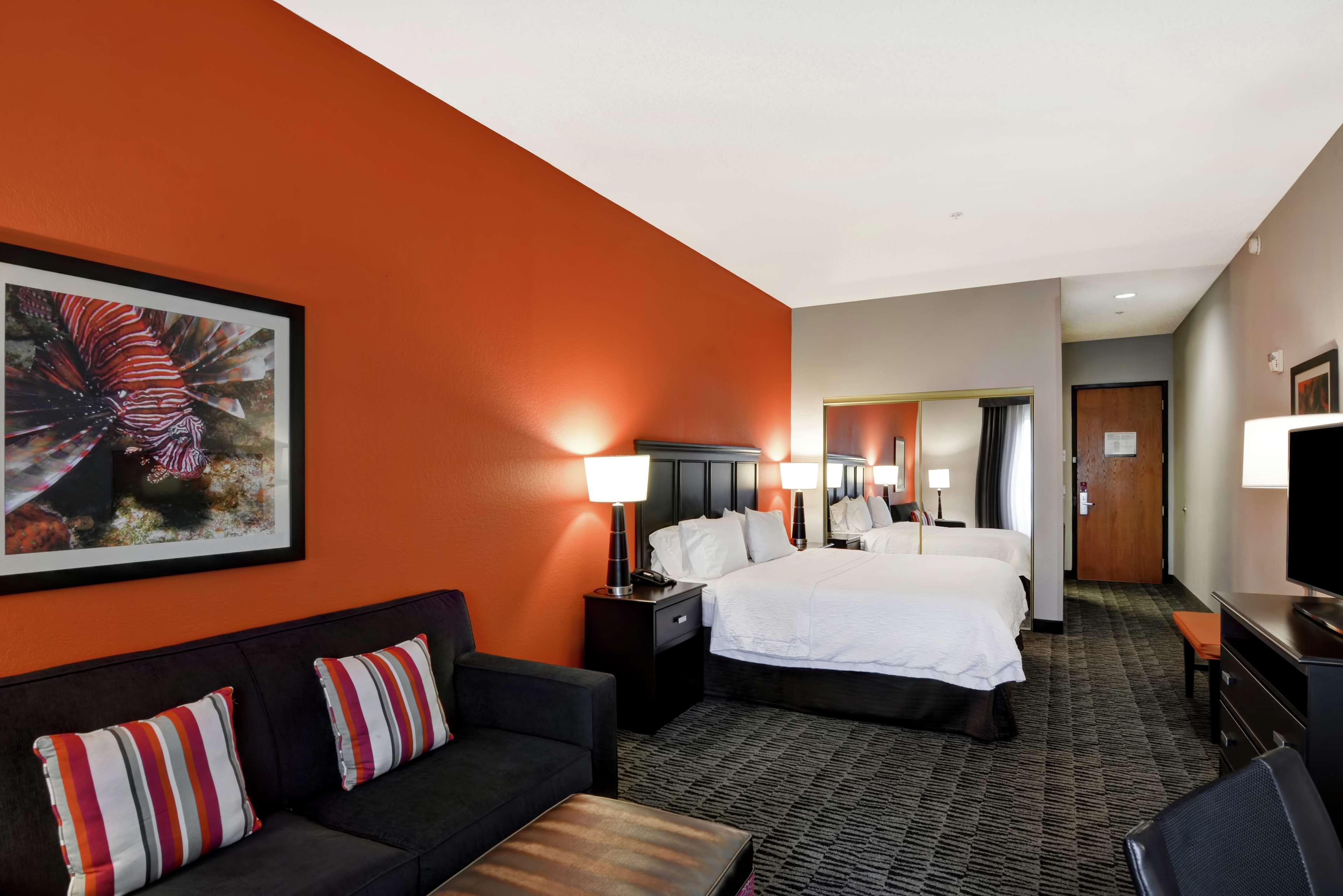 Double Deluxe King Bed