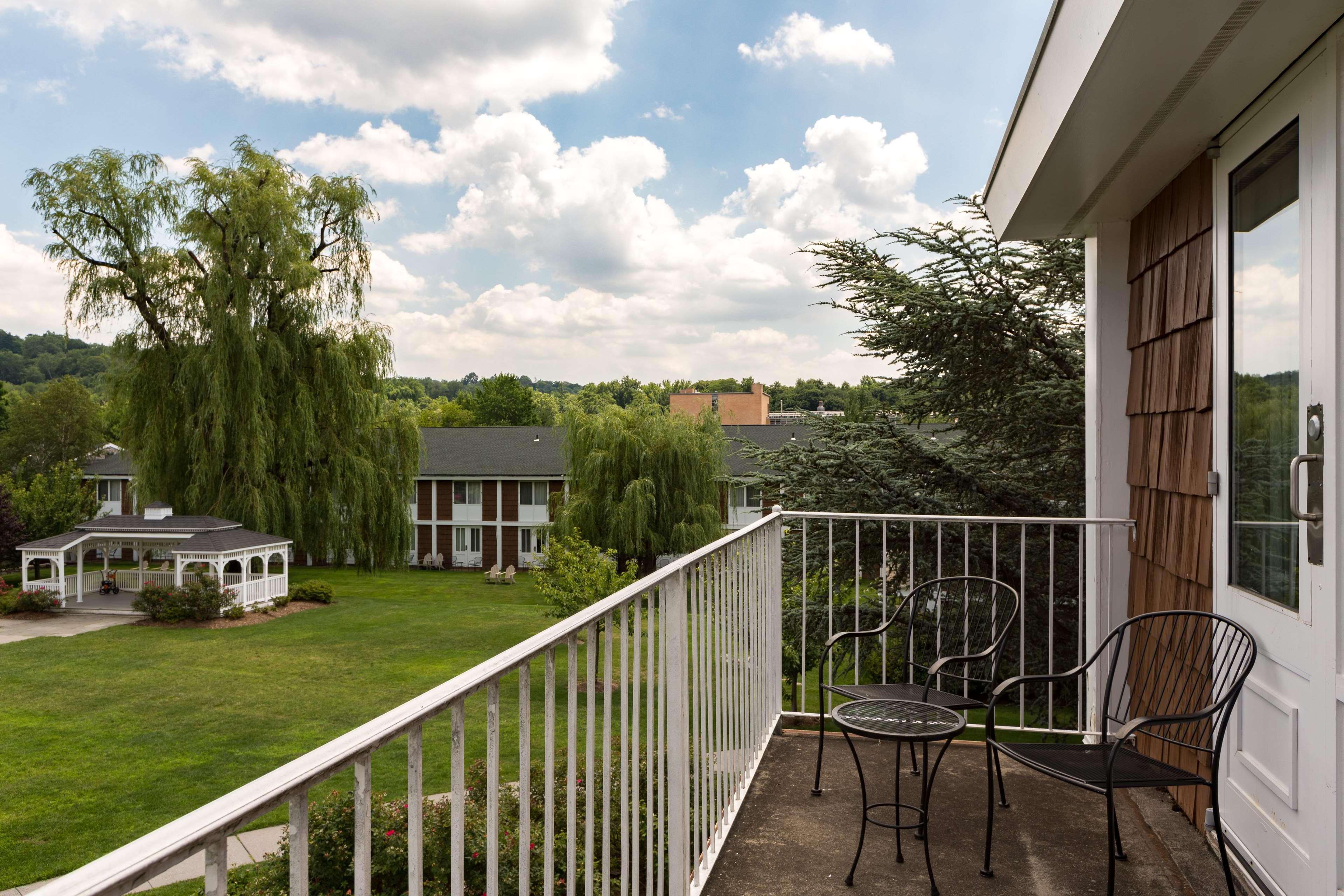 Double with Balcony