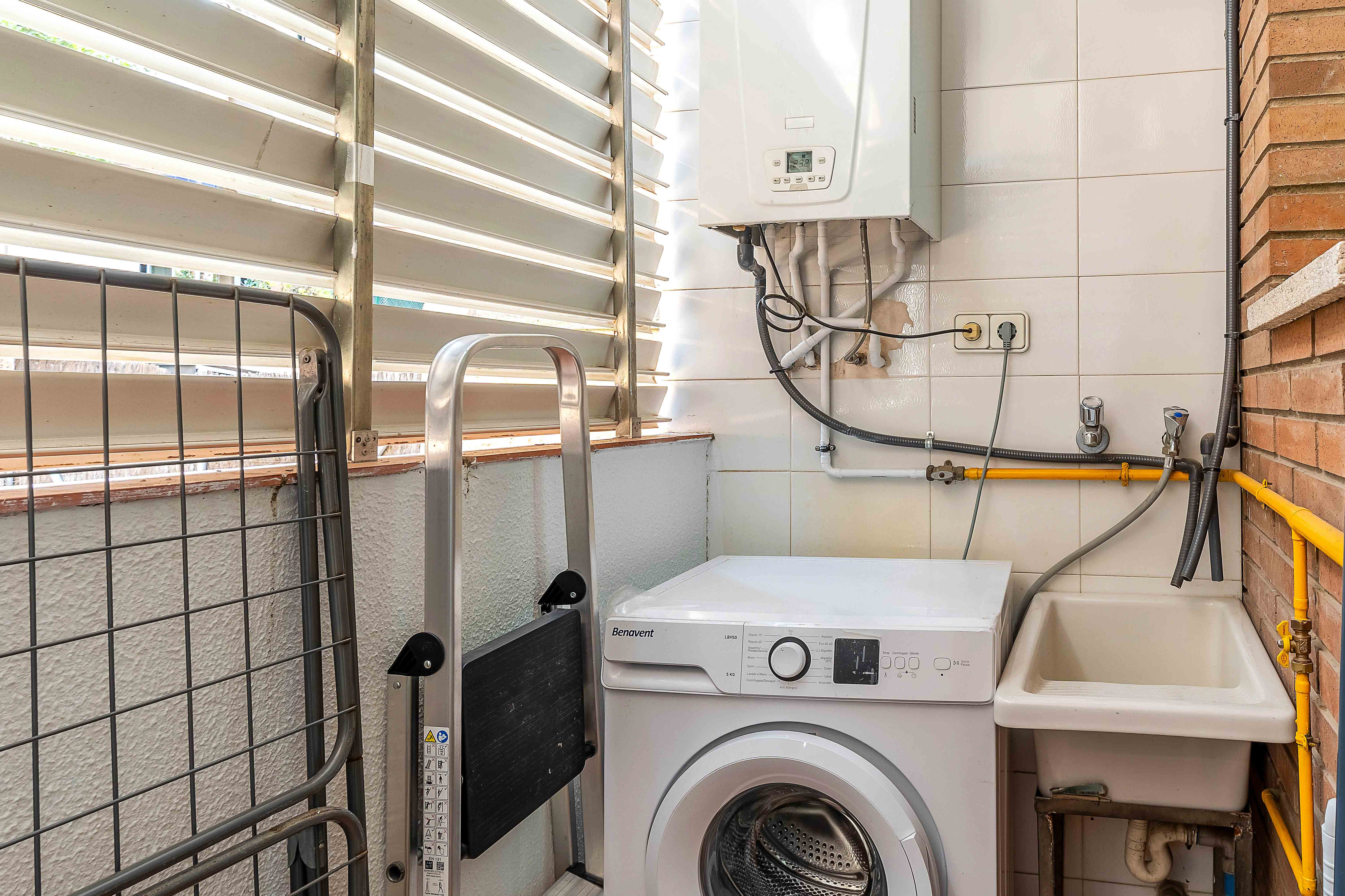 Apartment Capacity 4