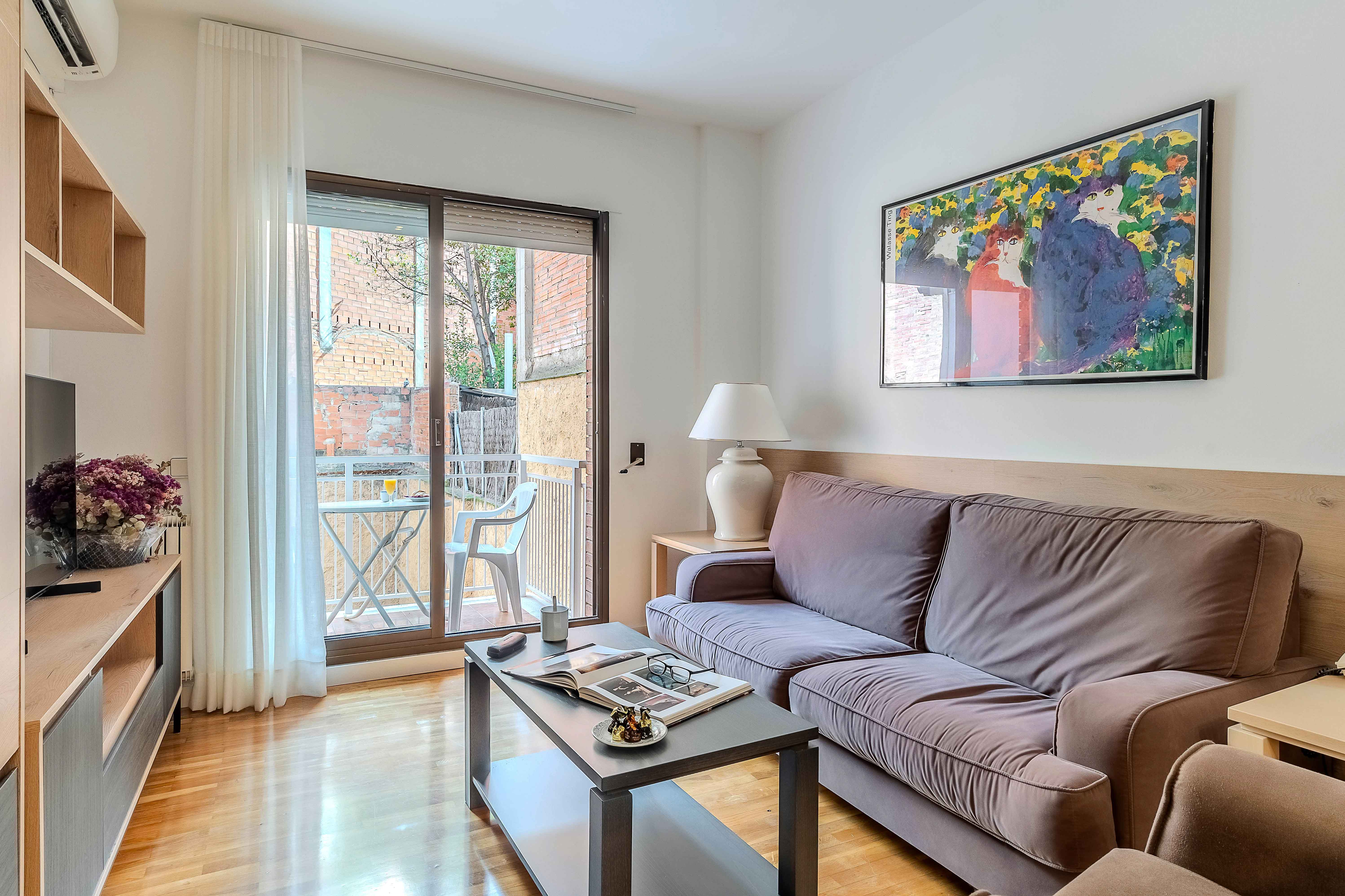 Apartment Capacity 4