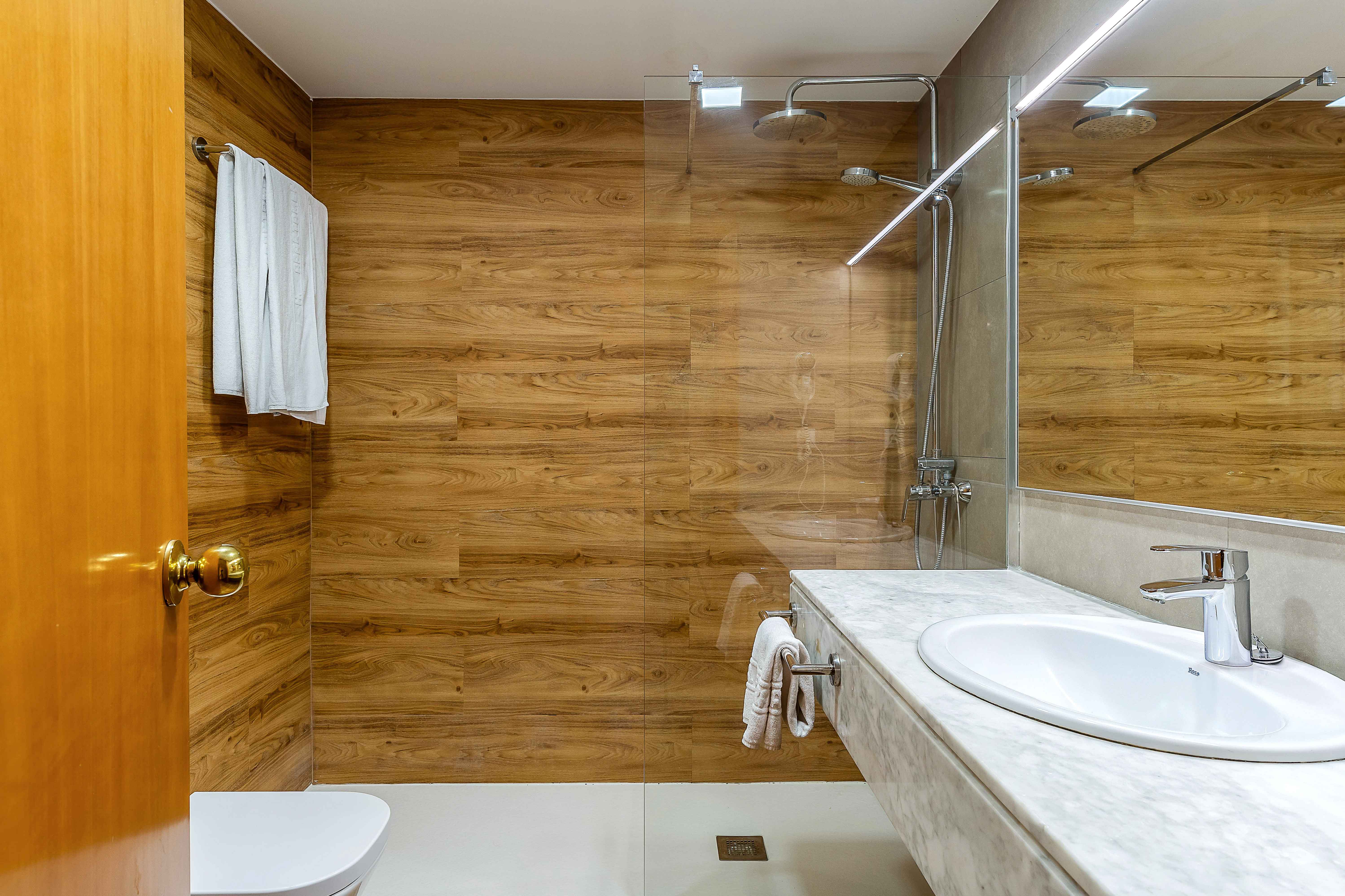 Apartment Capacity 1