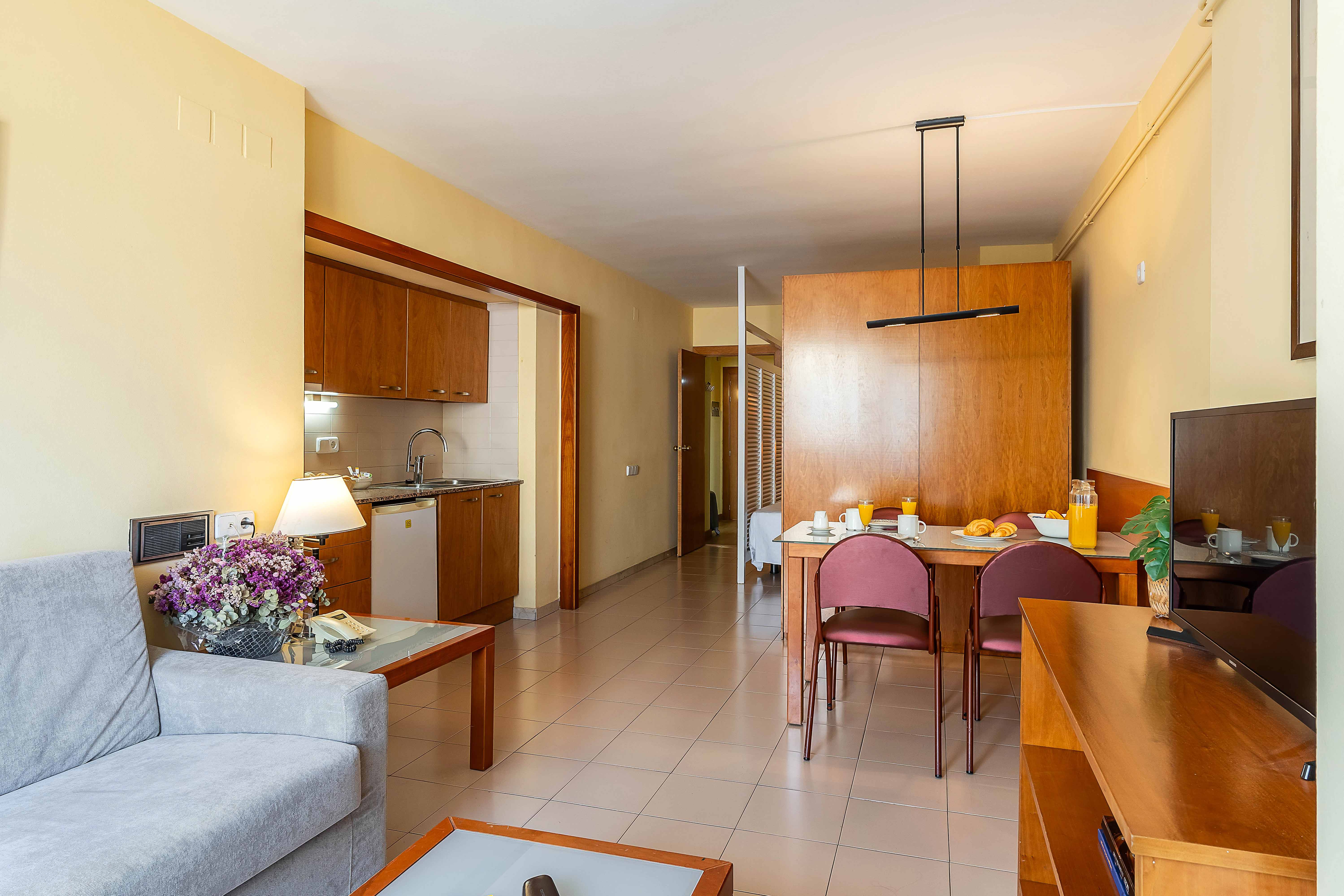 Apartment Capacity 2