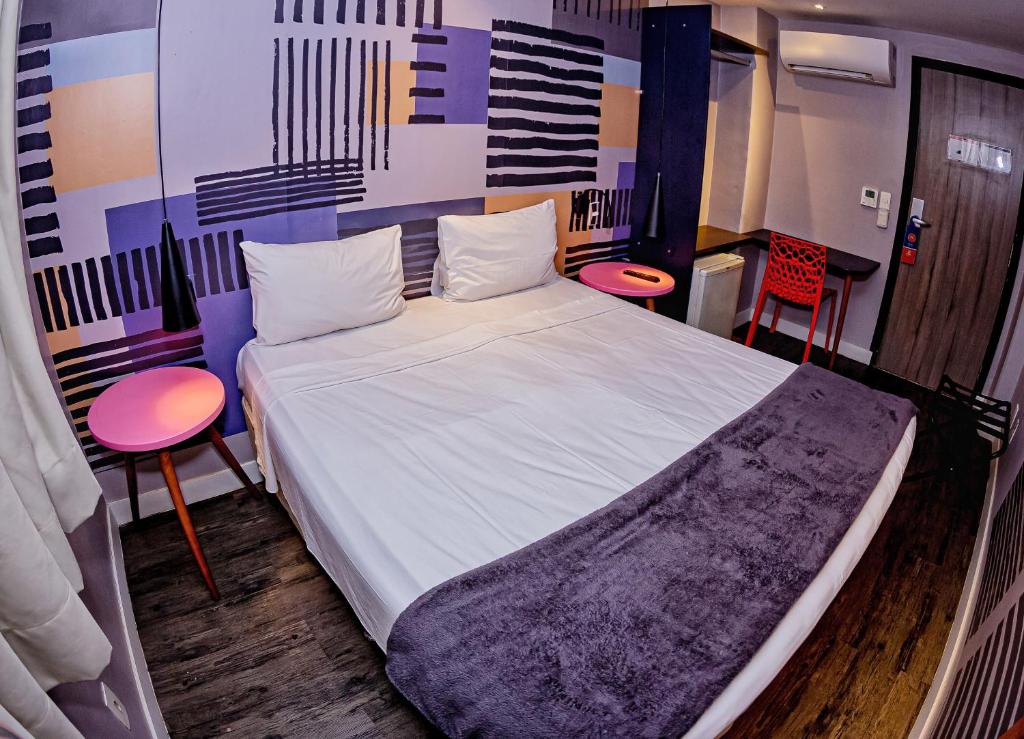 Double Superior Queen Bed