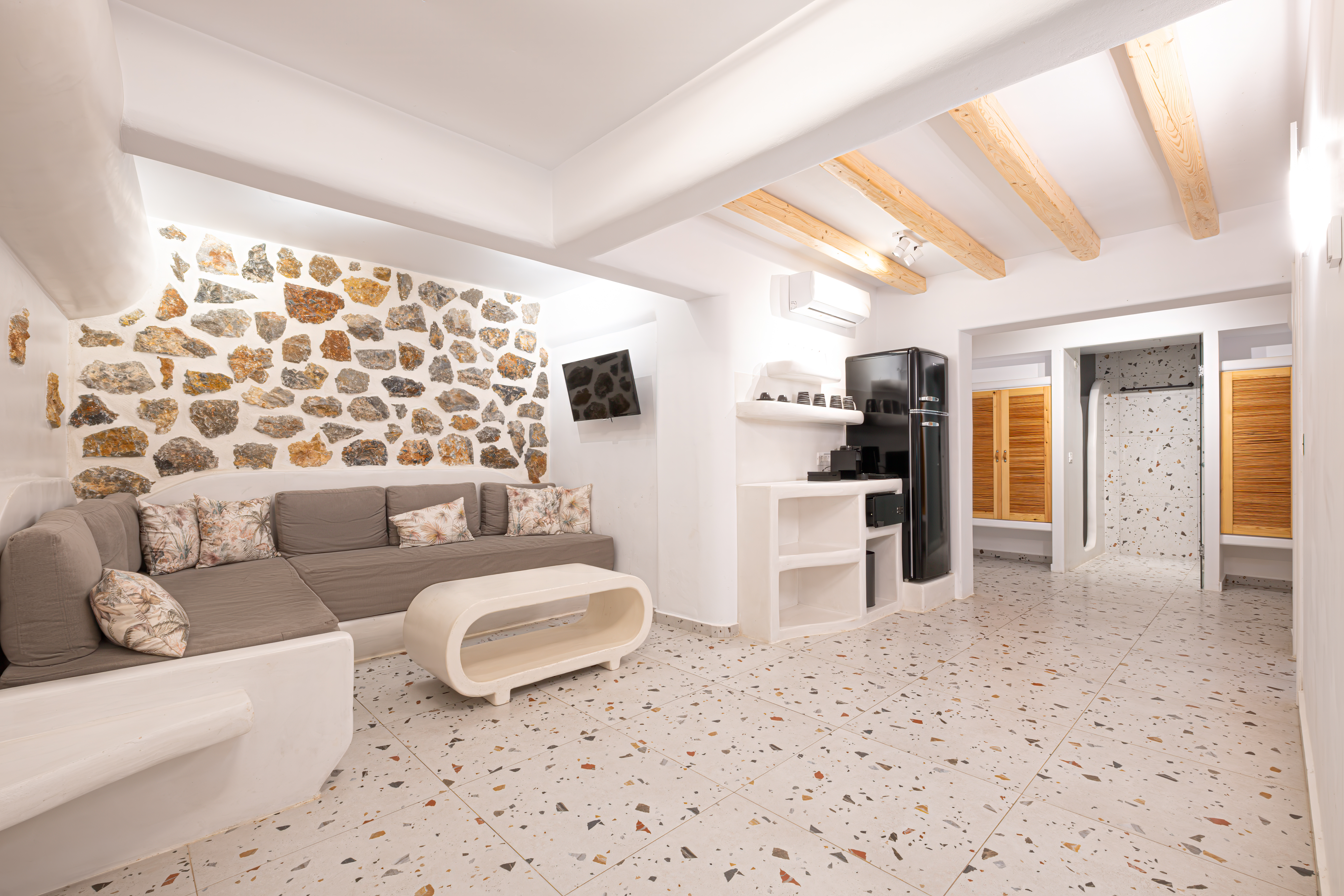 Suite Two Bedrooms Two Bathrooms