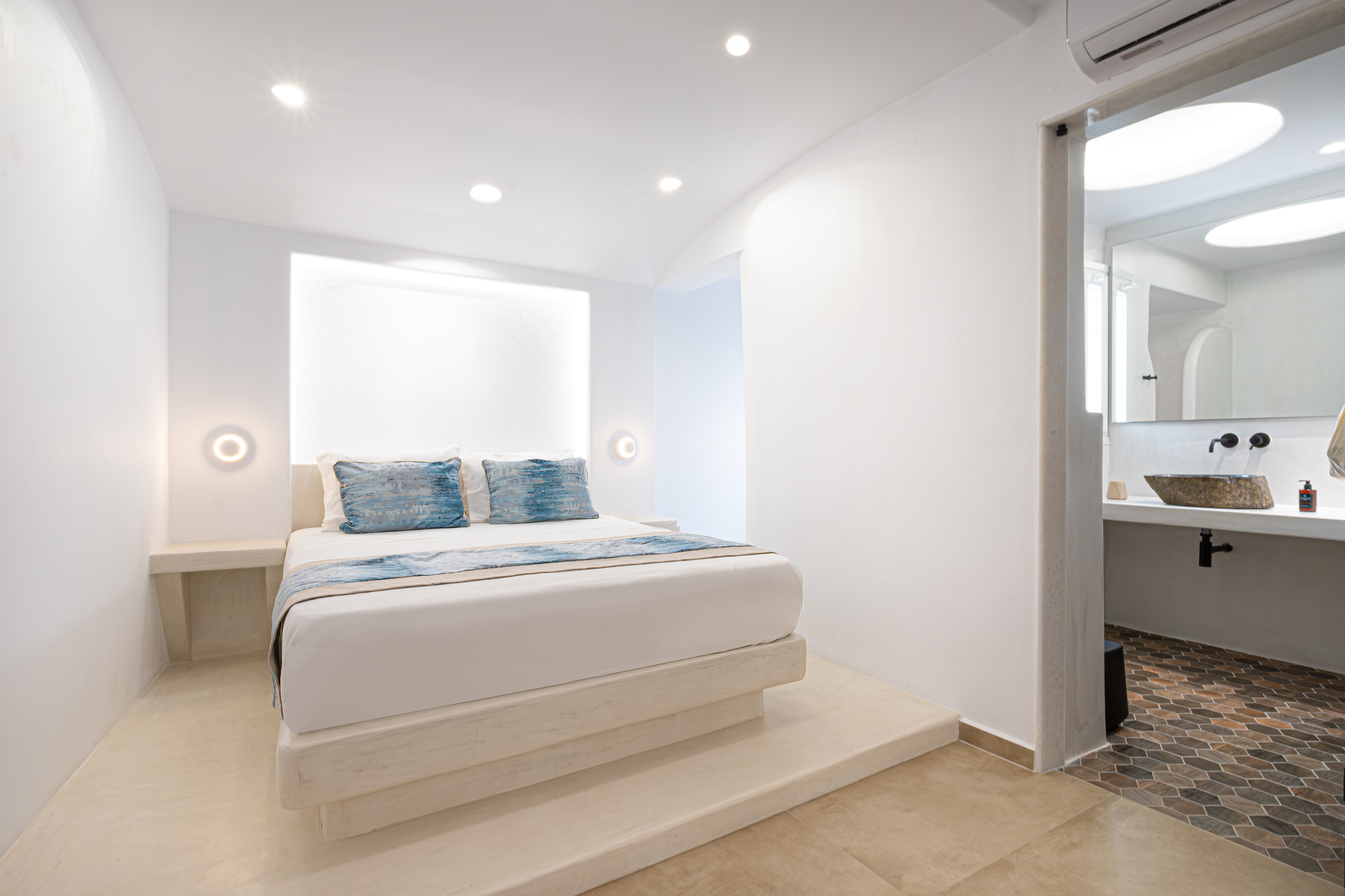 Suite One Bedroom Two Bathrooms