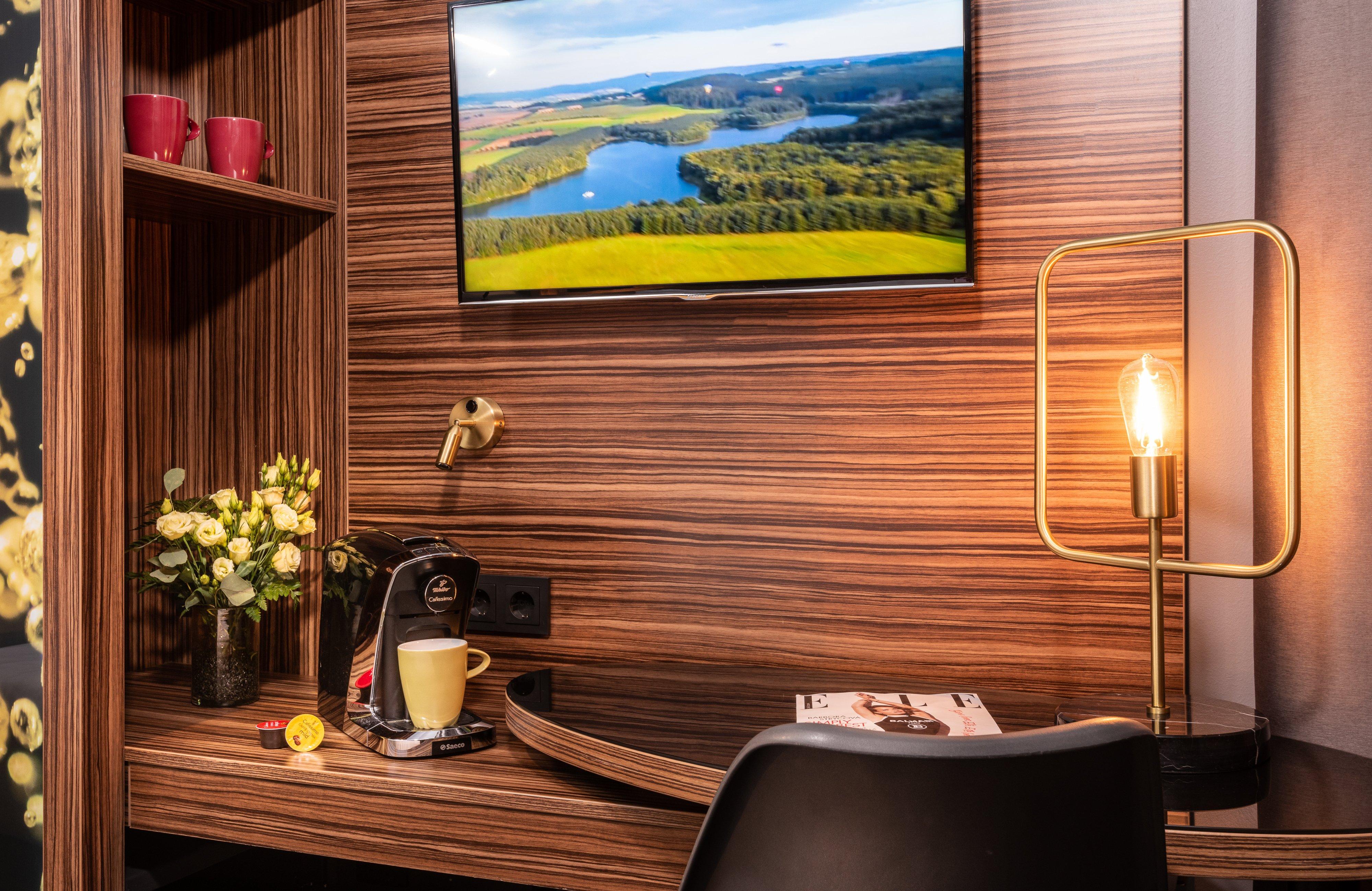 Double or Twin Standard