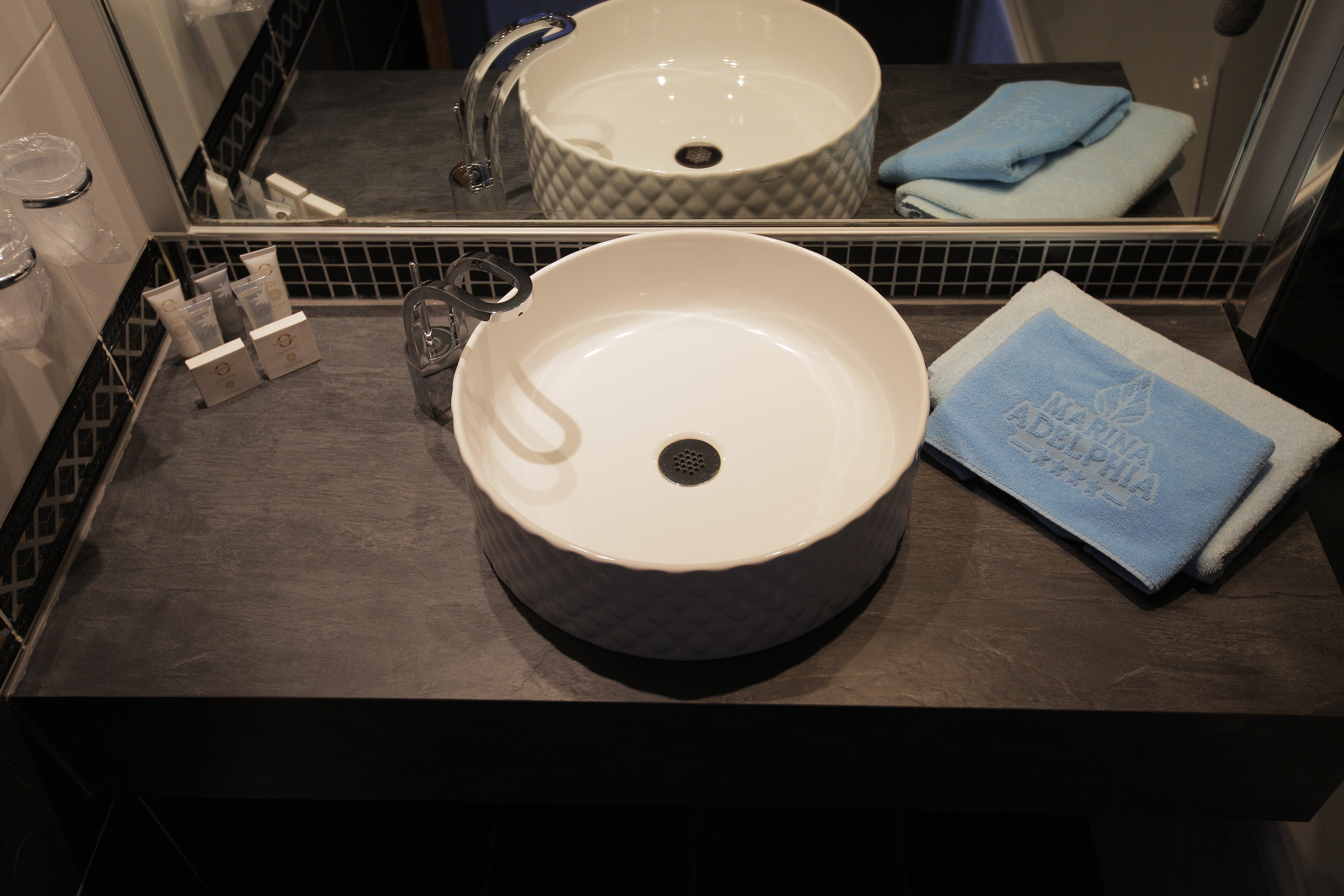 Family Room Mountain View