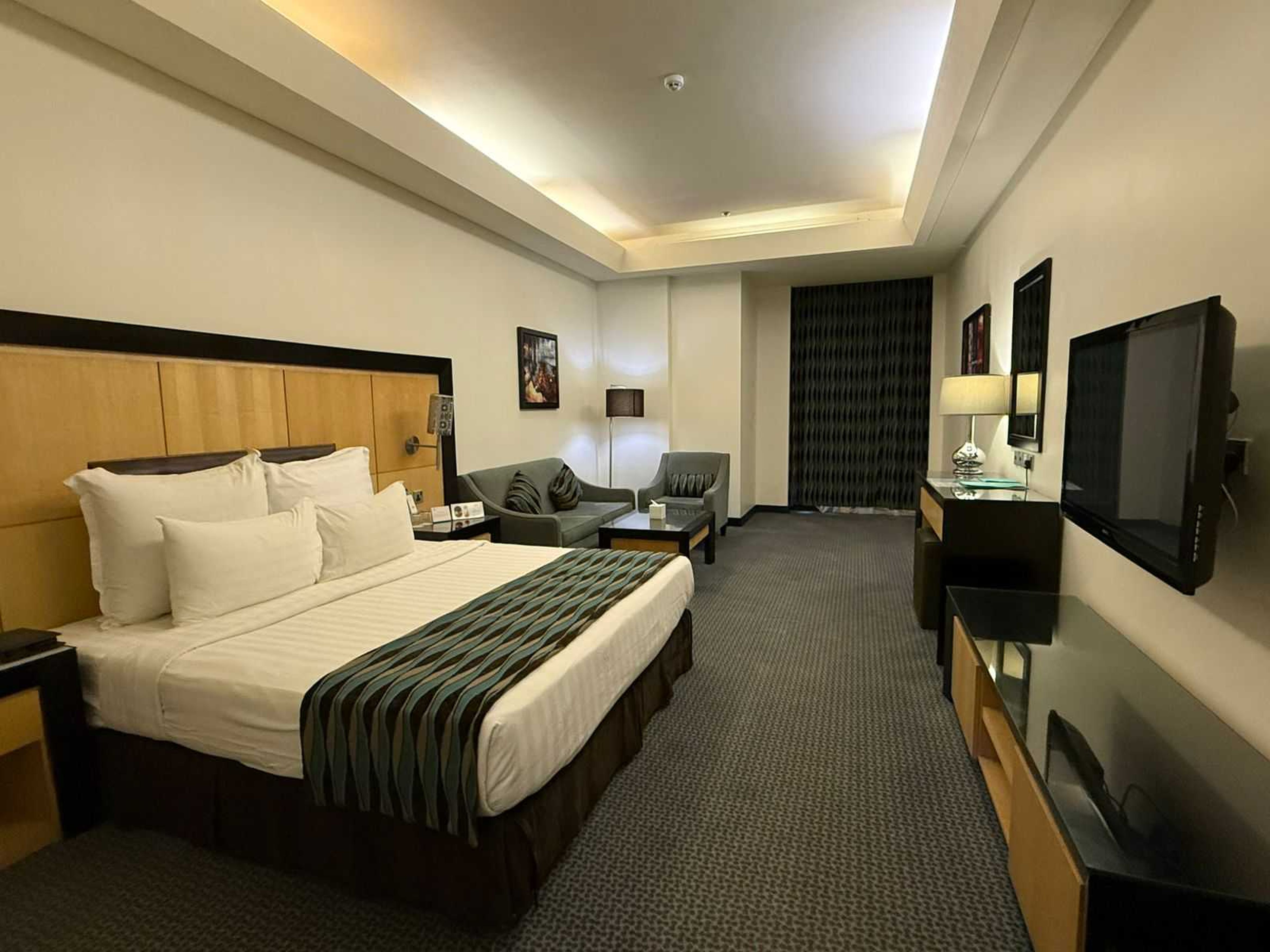 Room Deluxe