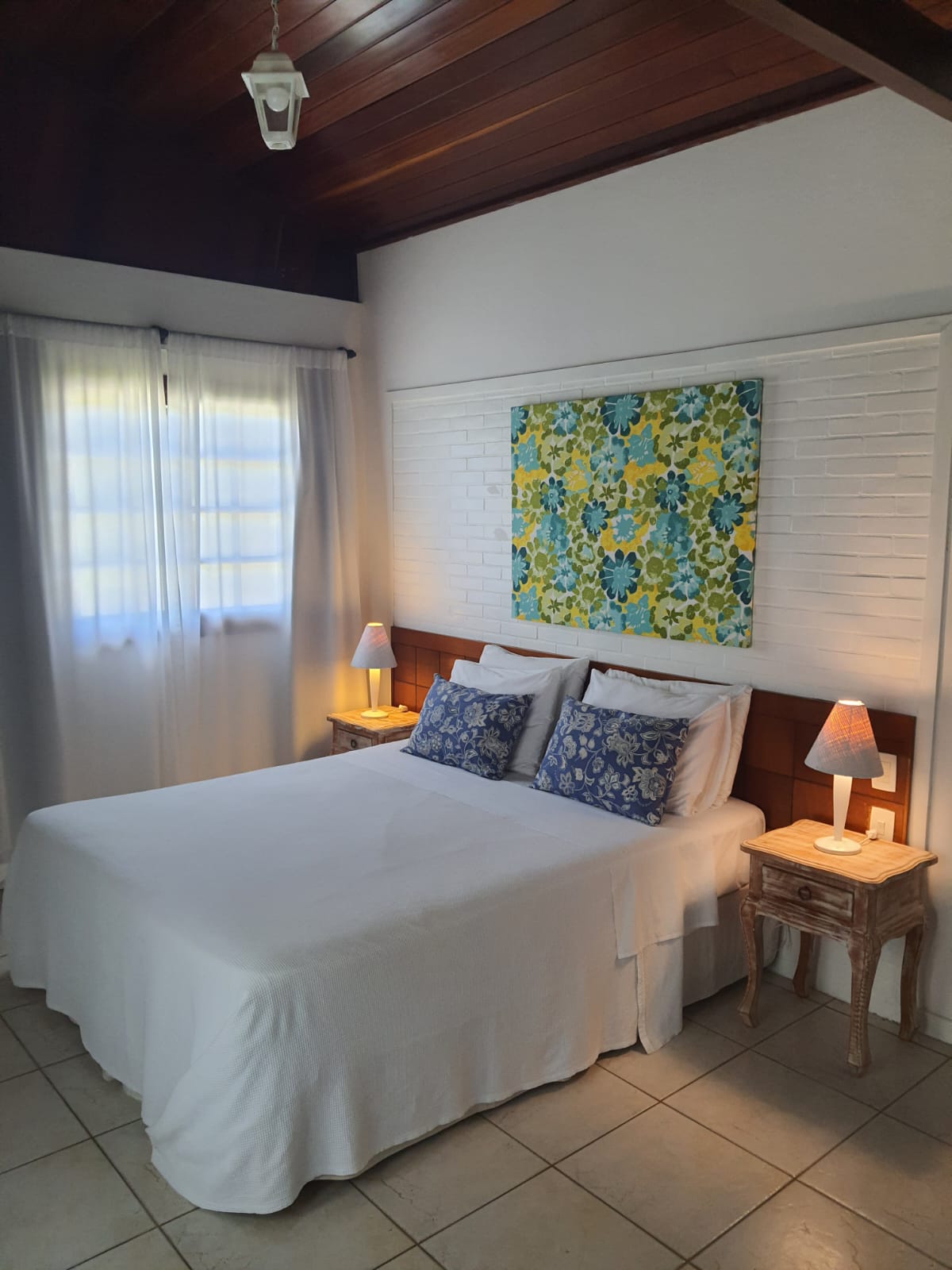 Bungalow with Balcony