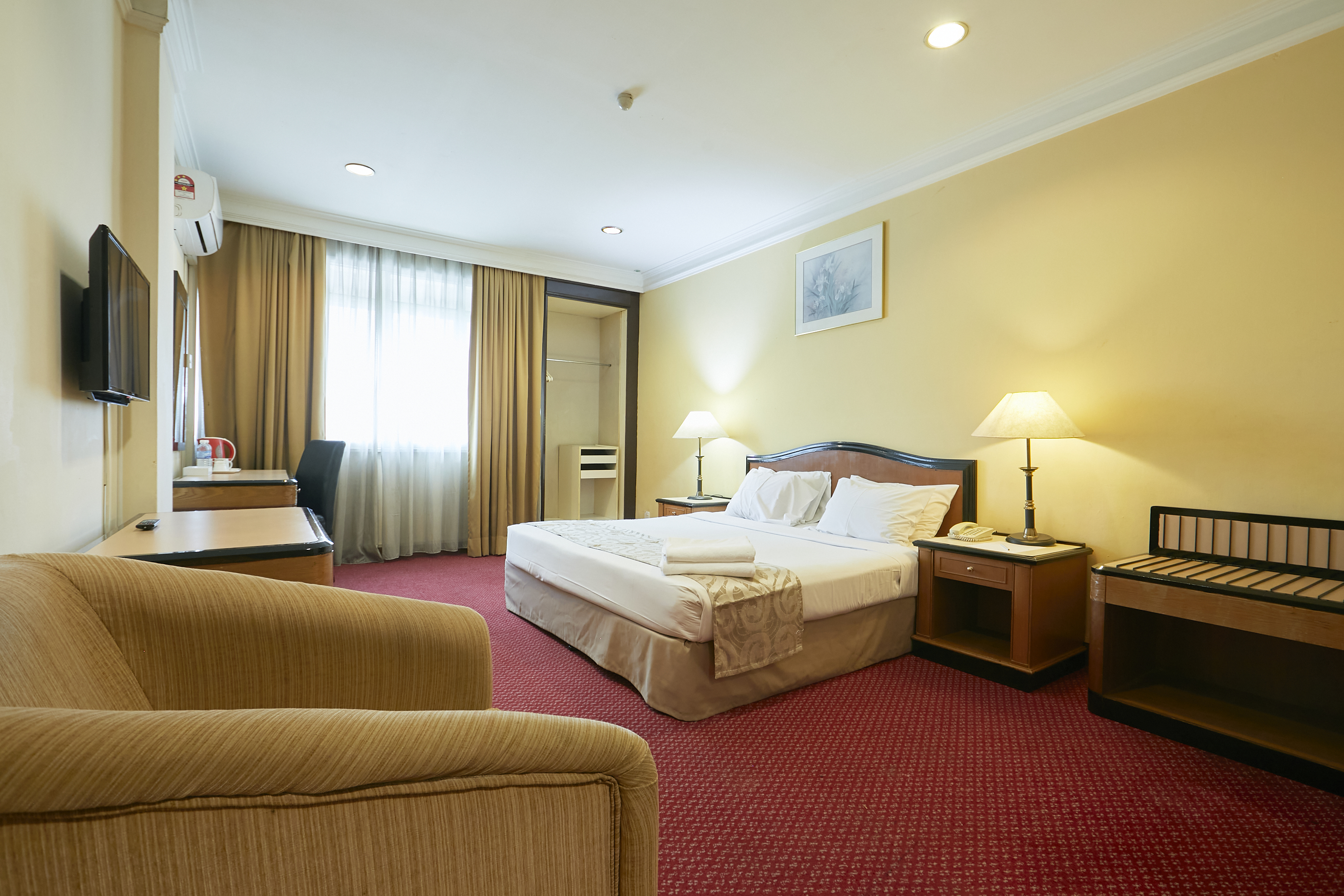 Double Deluxe Executive