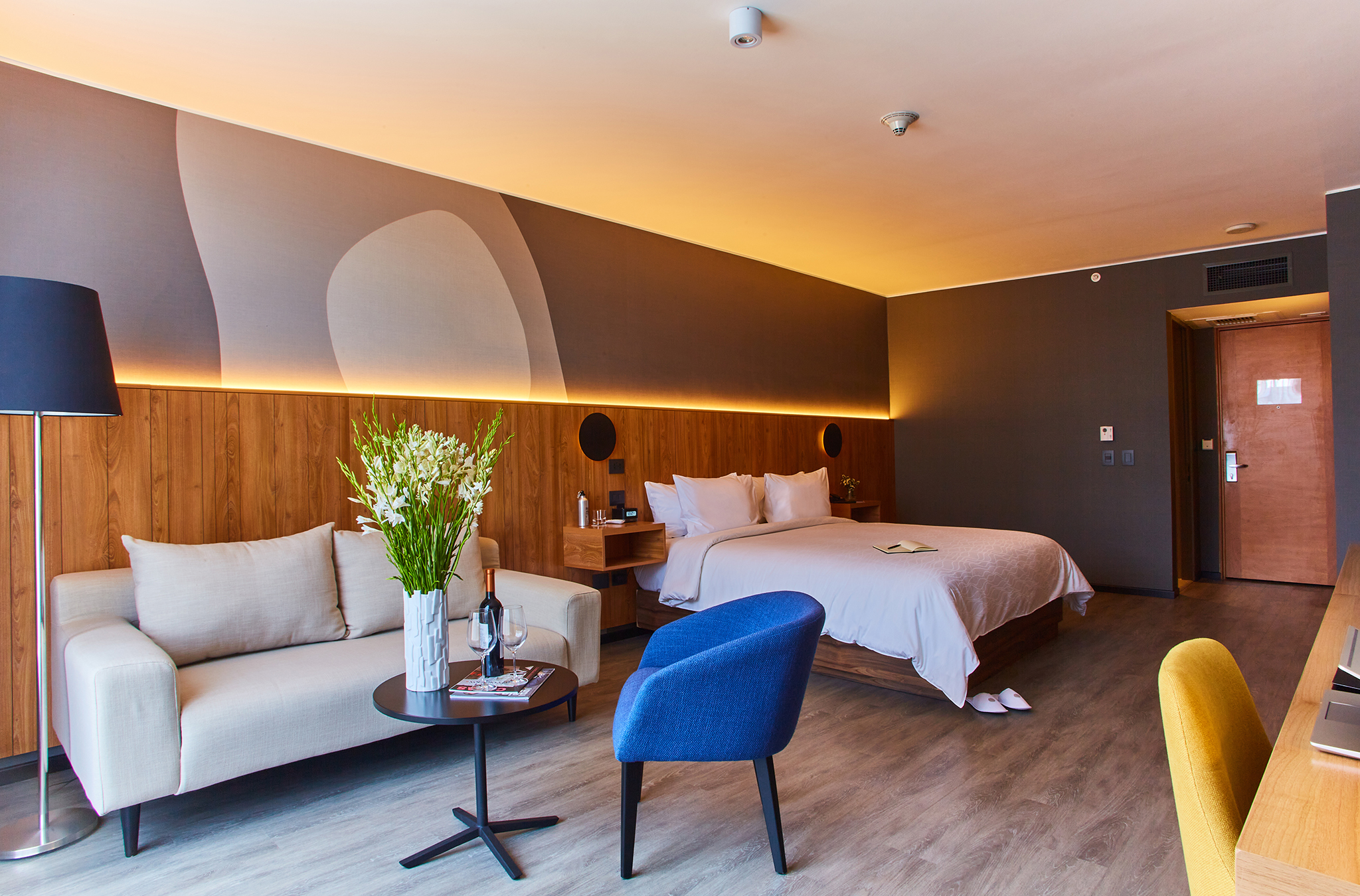 Junior Suite King Size Bed