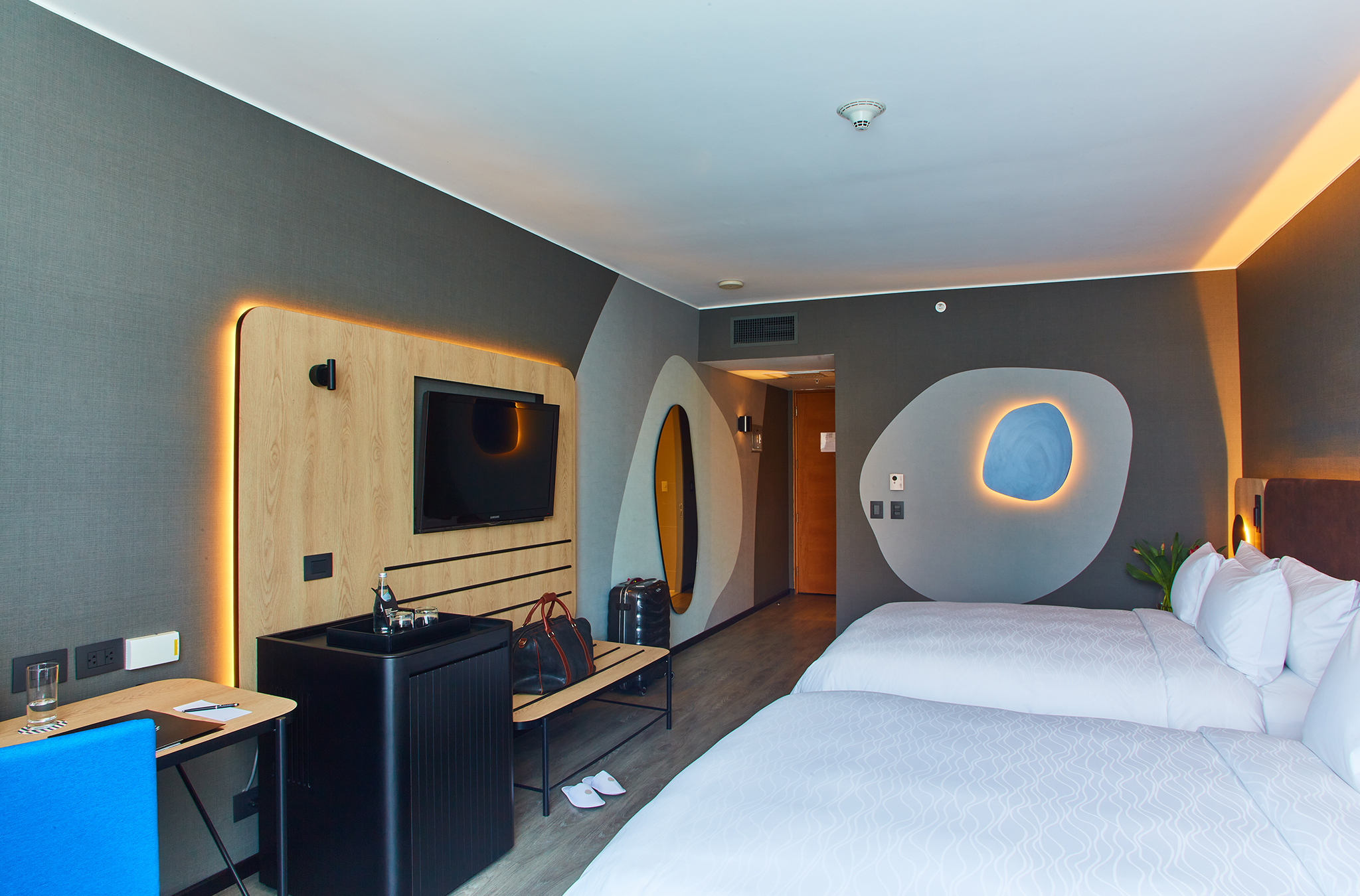 Double Deluxe Two Queen Beds