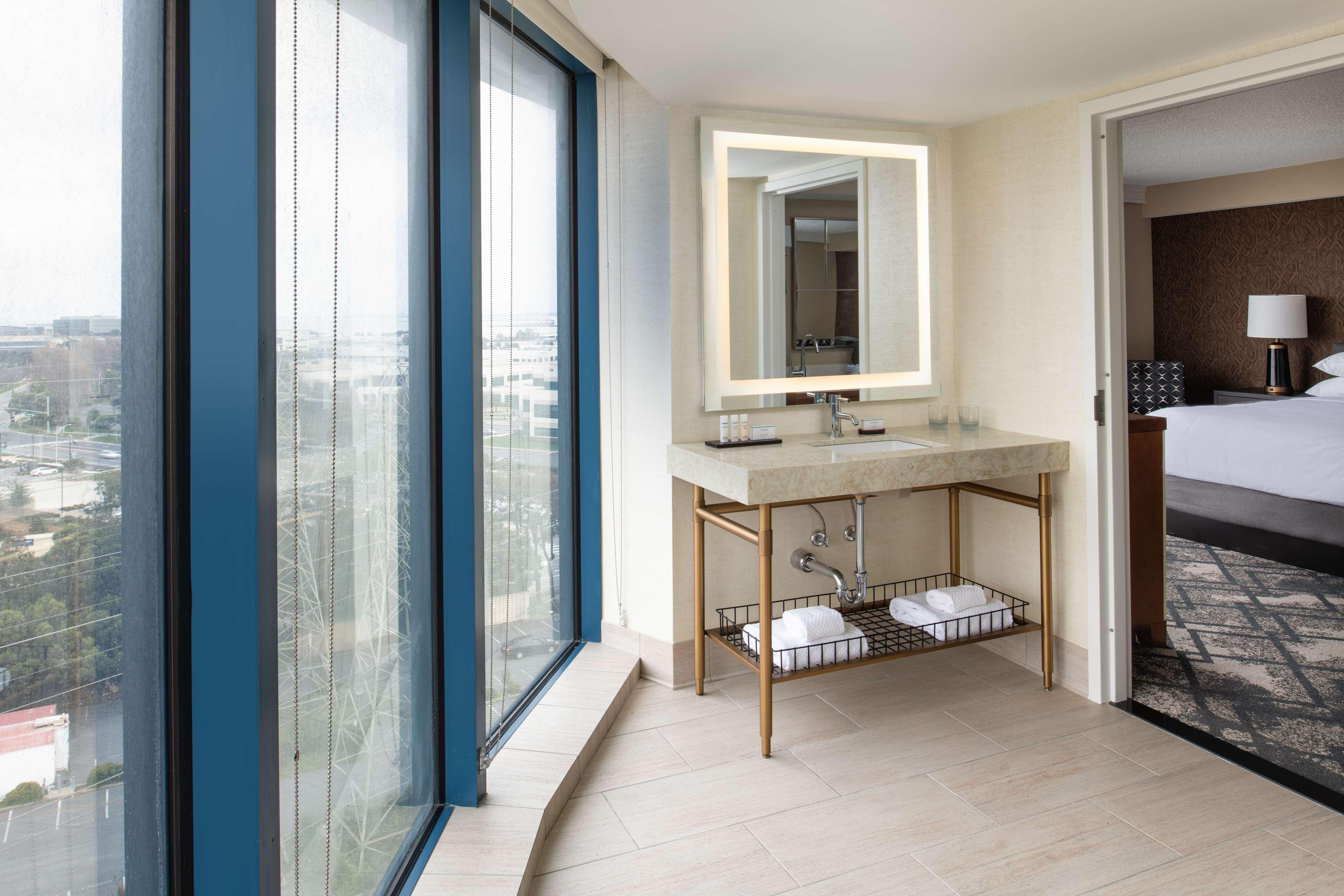 Suite Two Queen Beds