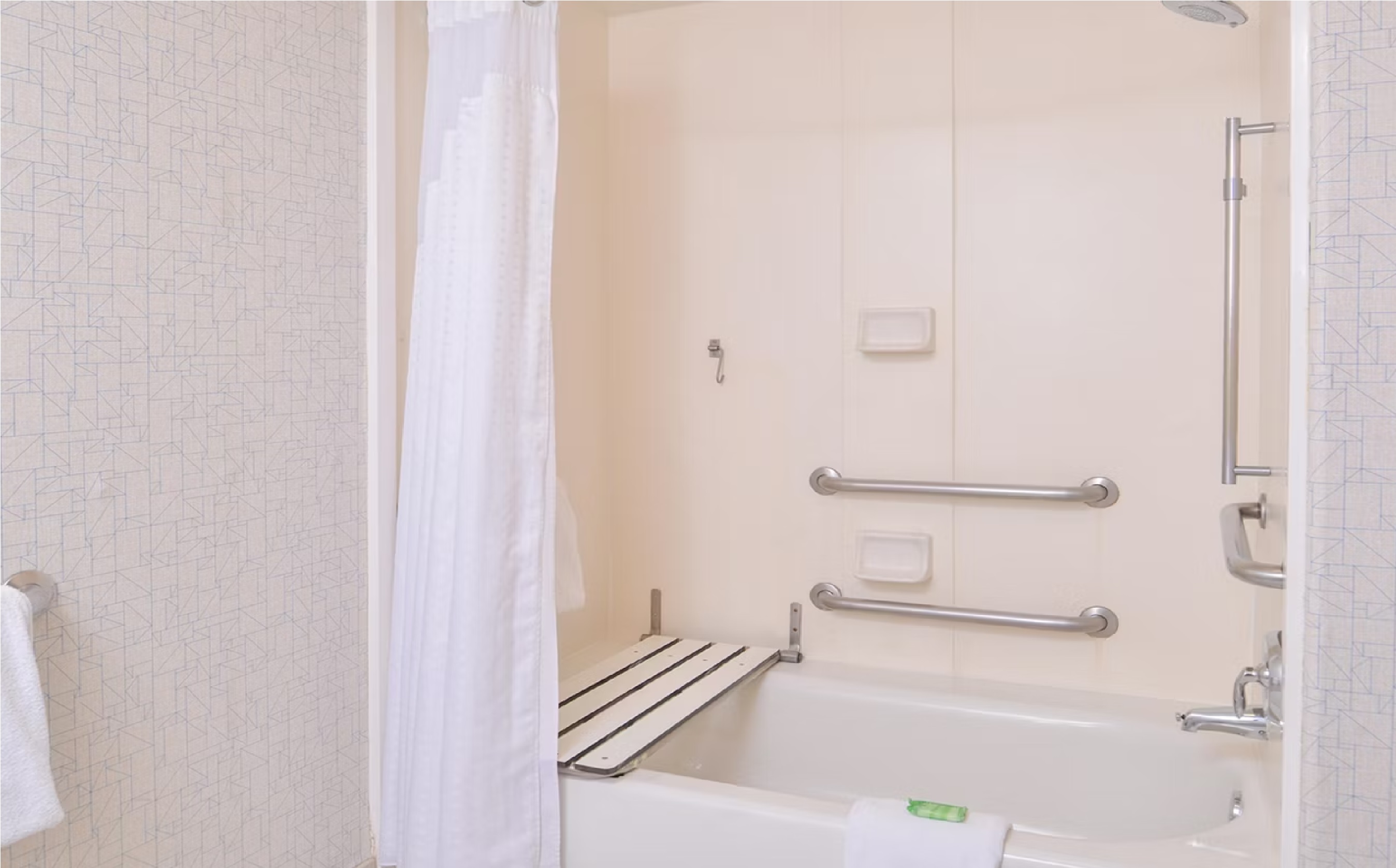 Double Accessible King Size Bed